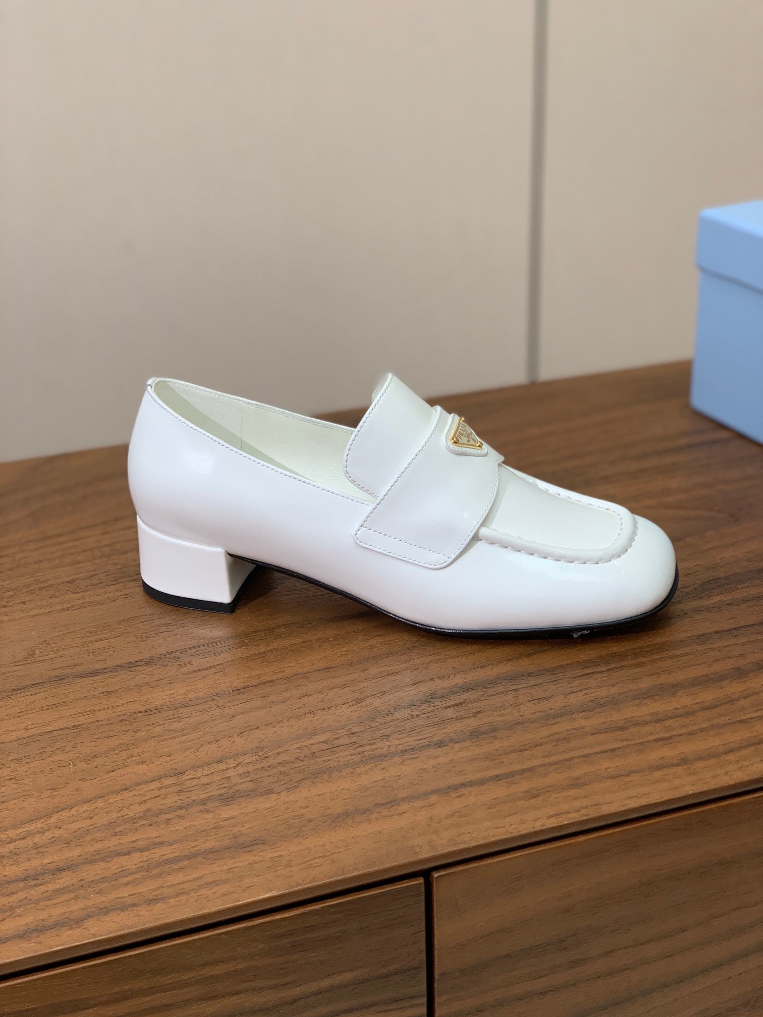 Prada 2026 Triangle Logo Loafers Leather 792669