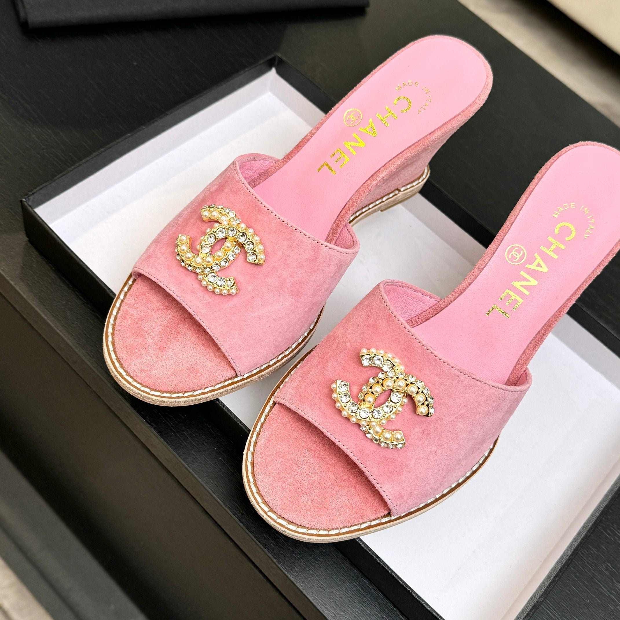 CC 2026 Wedge Sandals 65 Suede
