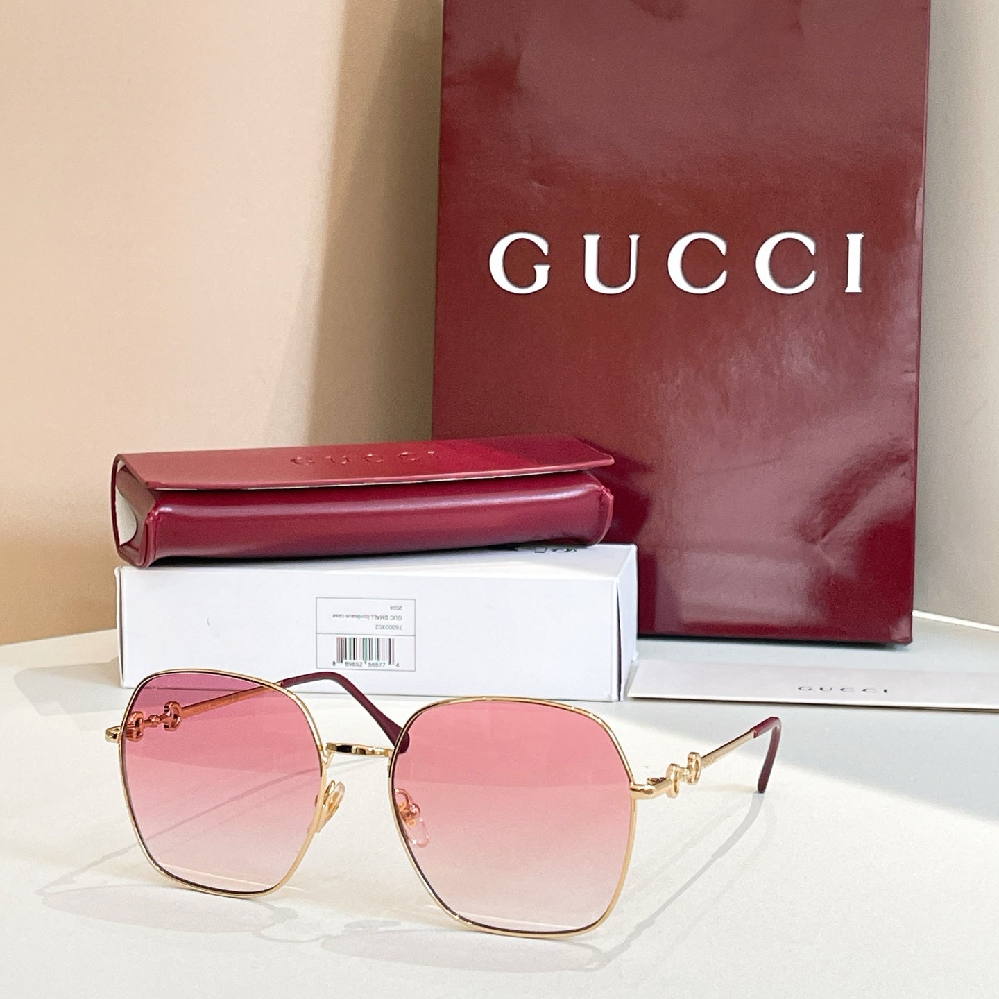 Gucci Sunglasses GG0882S