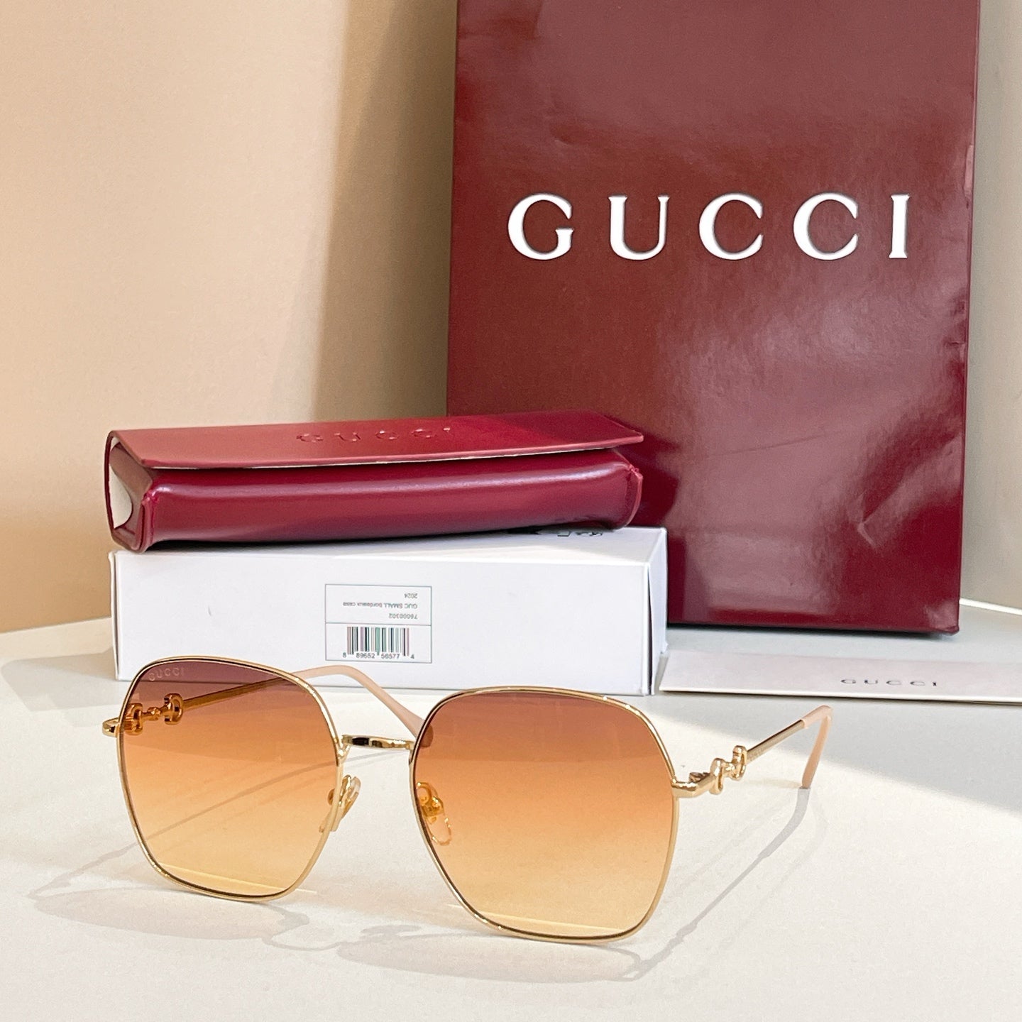 Gucci Sunglasses GG0882S