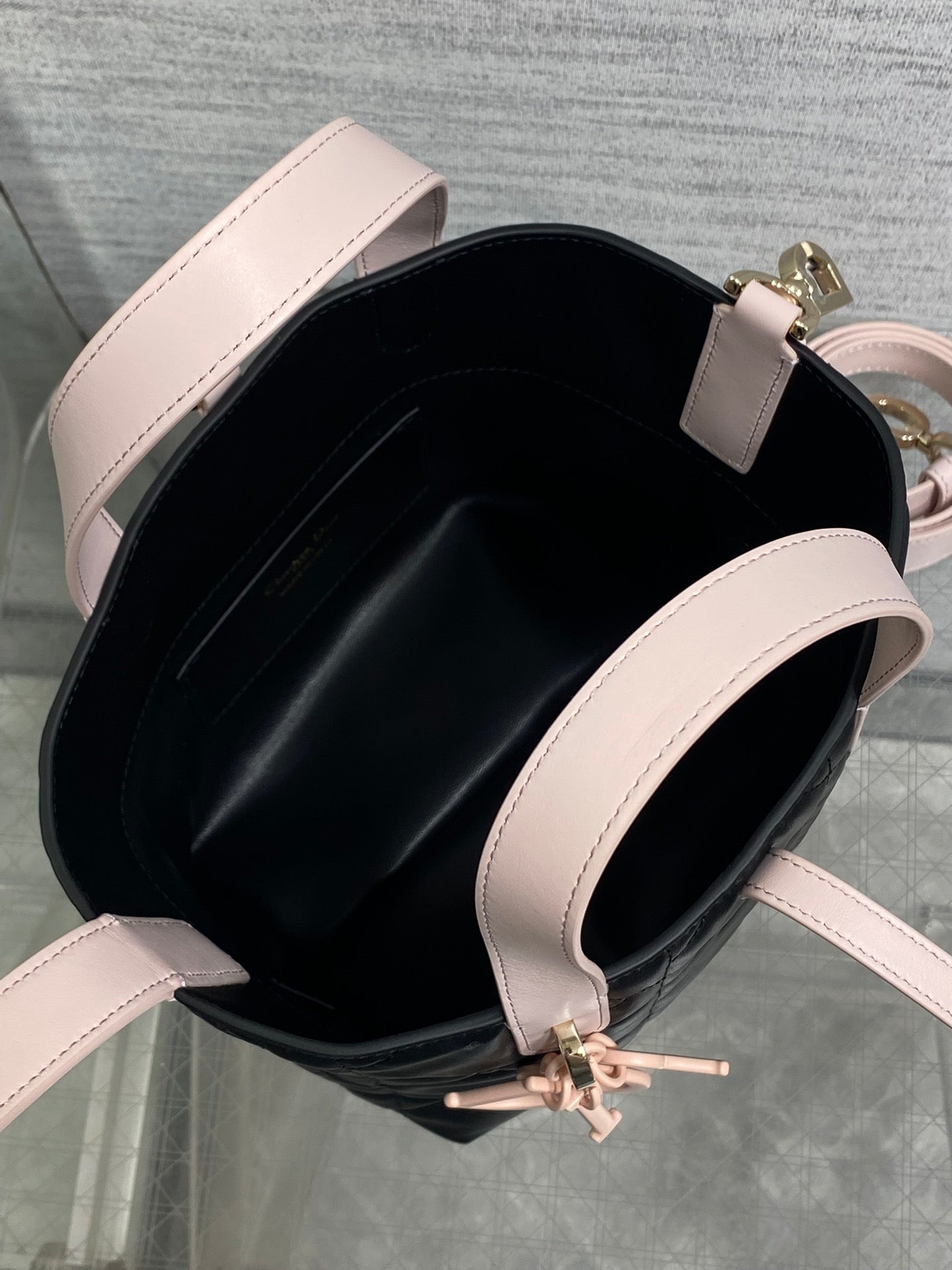 Dior 2026 Toujours Bag 18cm Black Pink Calfskin With Pink Charm 286511
