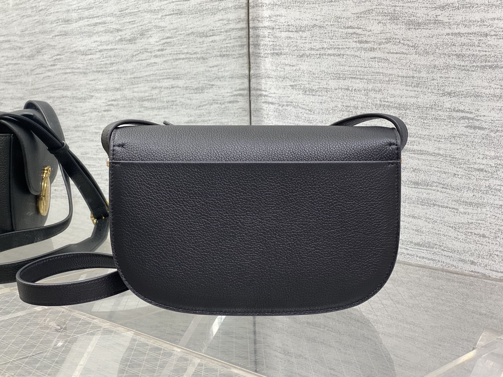 Dior 2026 Médaillon Flap Bag 23cm Grained Calfskin