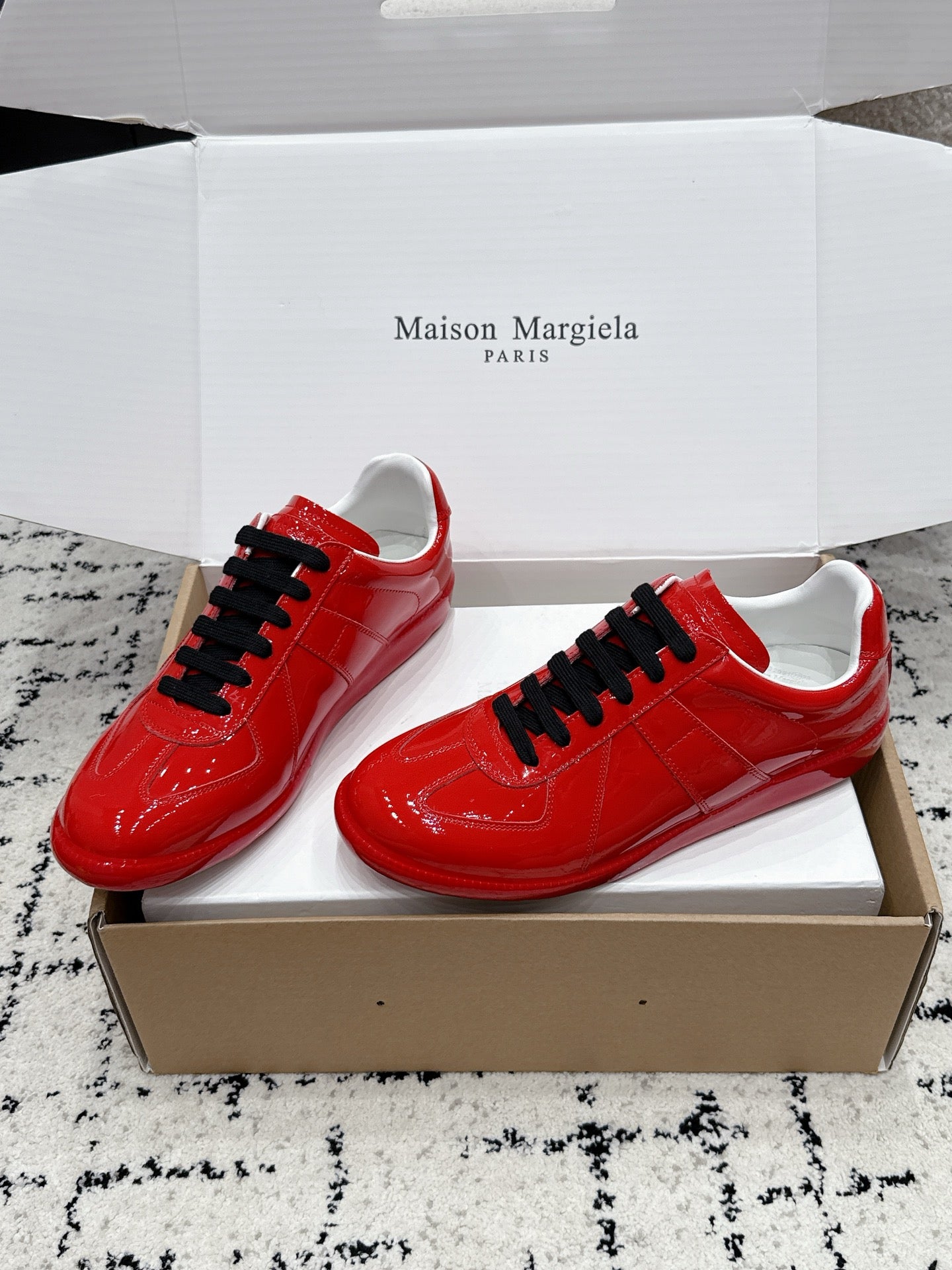 Maison Margiela 2026 Replica Sneaker Glossy Leather 923262