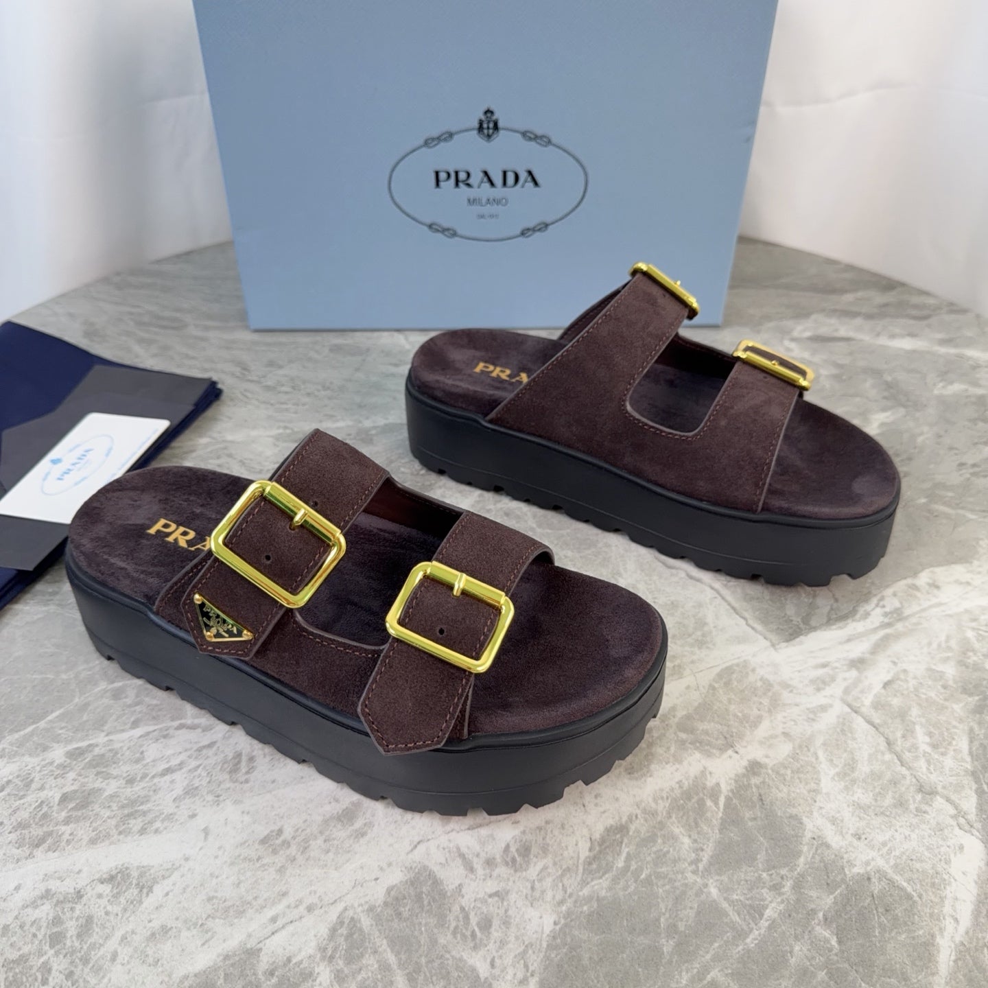 Prada 2026 Fussbett Flatform Slide Sandal Dark Brown Black Suede Leather 707697
