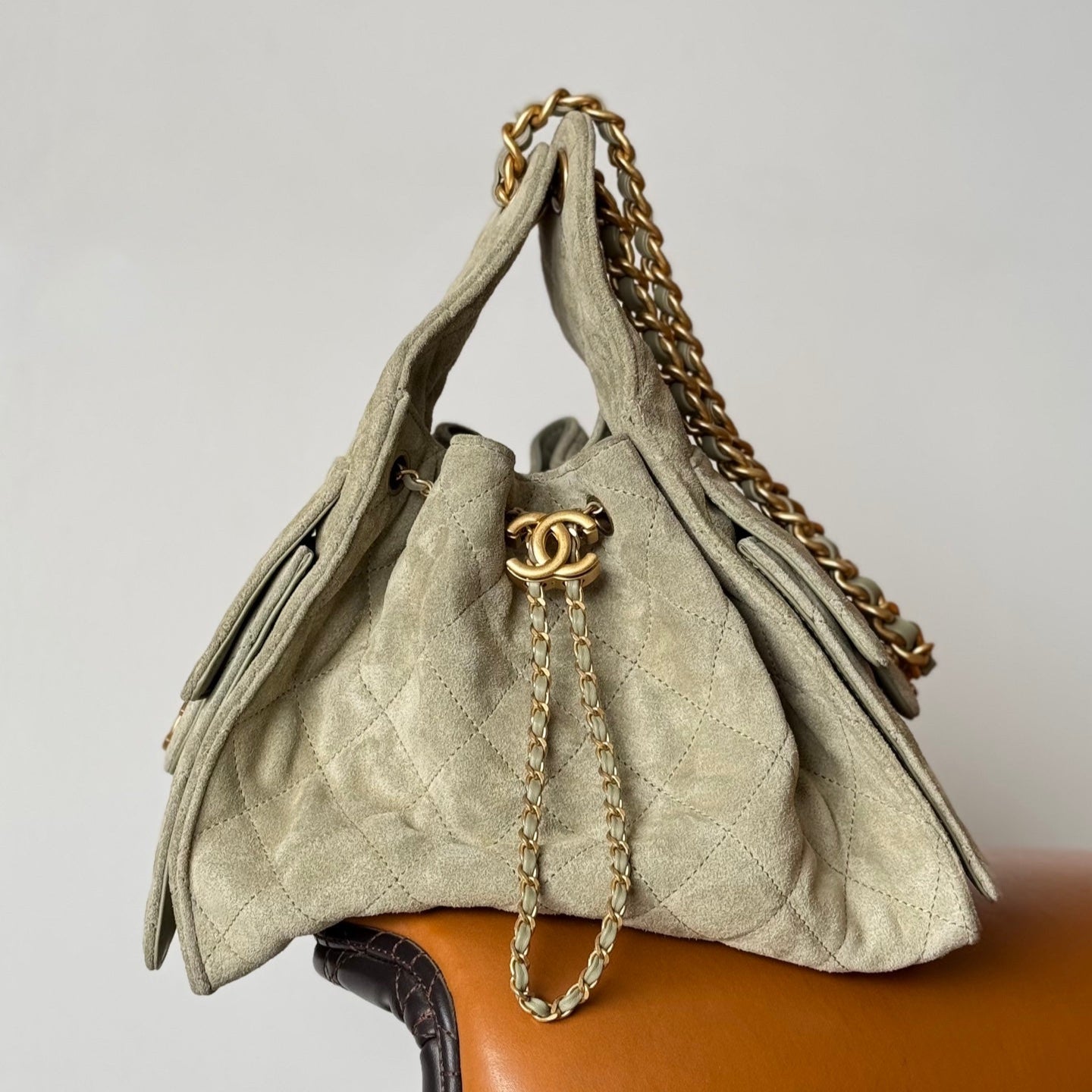 CC 25C Hobo Bag 30cm Suede