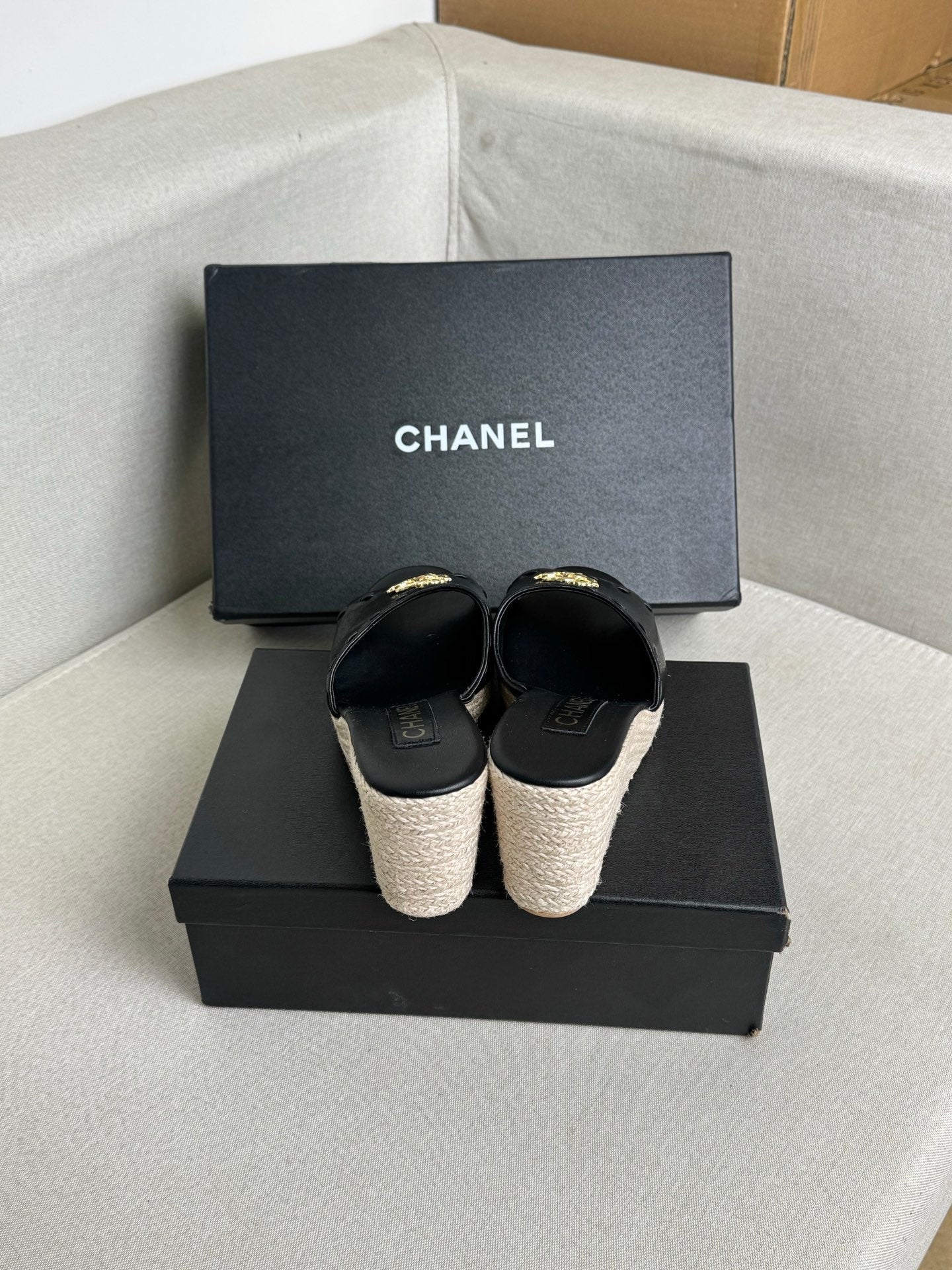 Chanel 2026 Classic Platform Sandals Sheepskin 823302