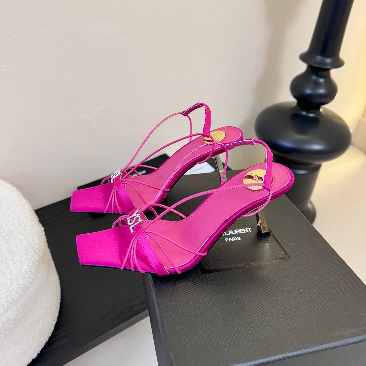 YSL 26ss Square Toe Sandals 70 Bright Pink Silk Sheepskin 651707