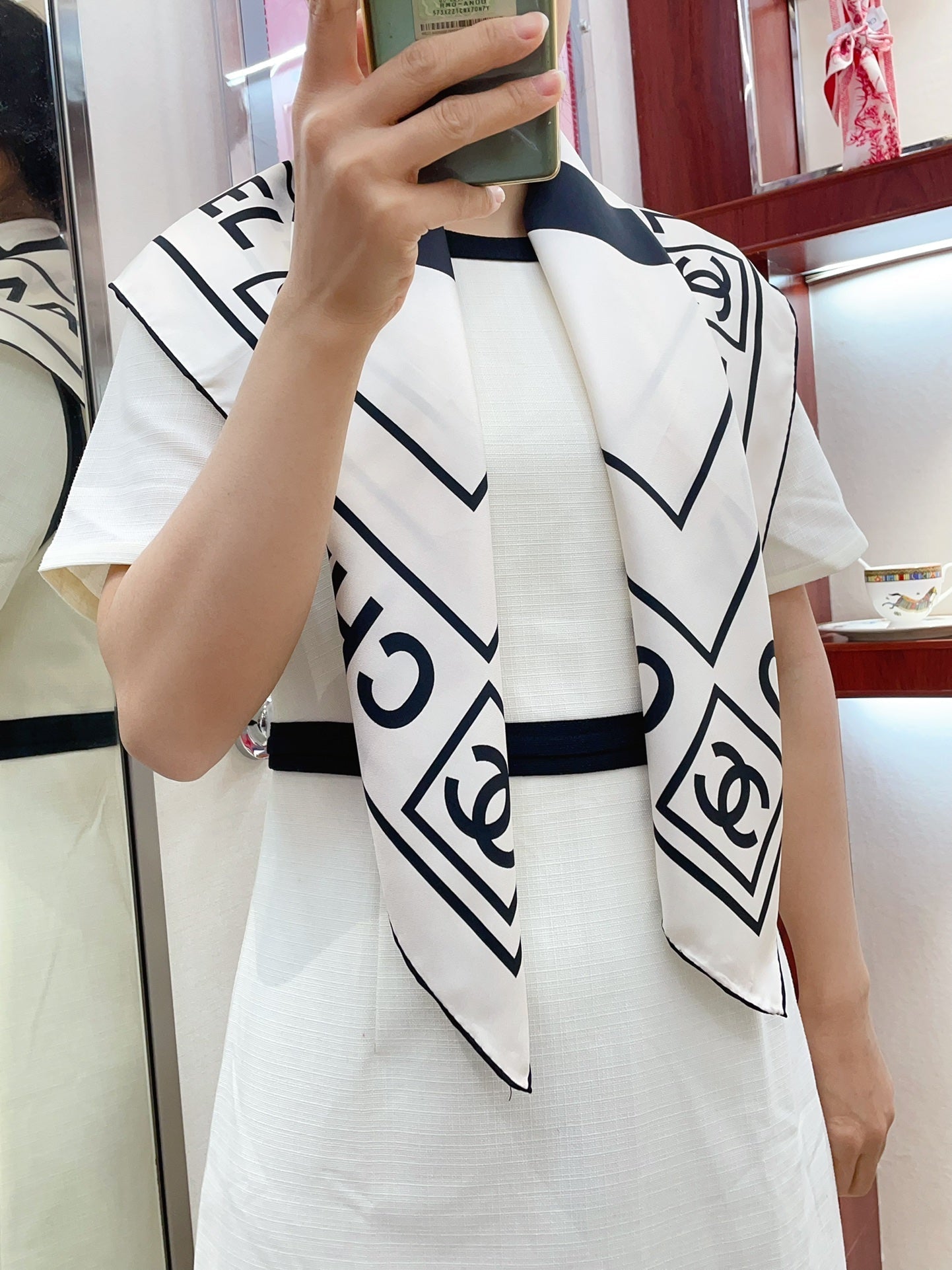 CC Square Scarf 90 CM In White Mix Black Silk Twill  167960