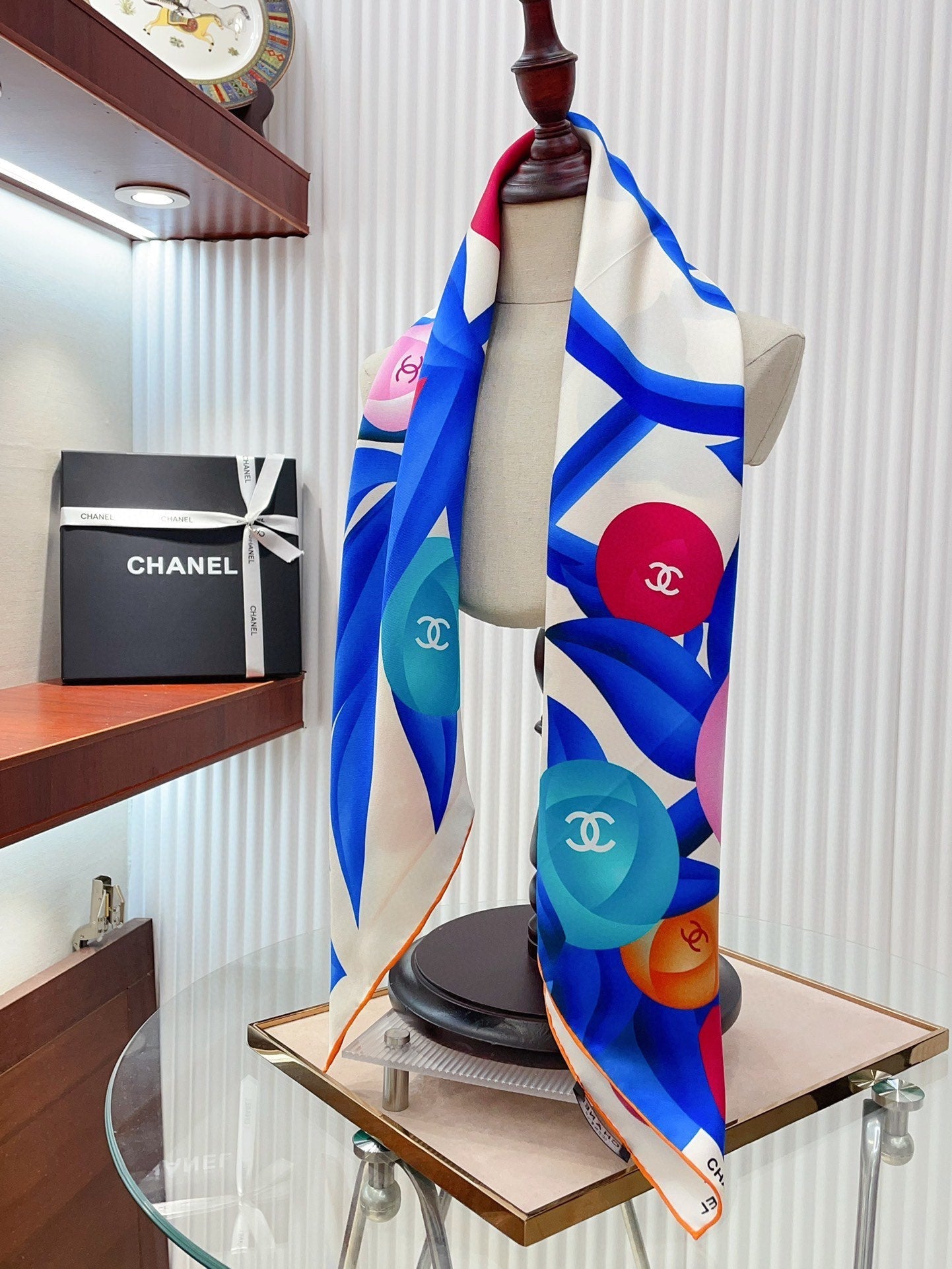 CC Square Scarf 90 CM In Colorful Silk Twill 193820