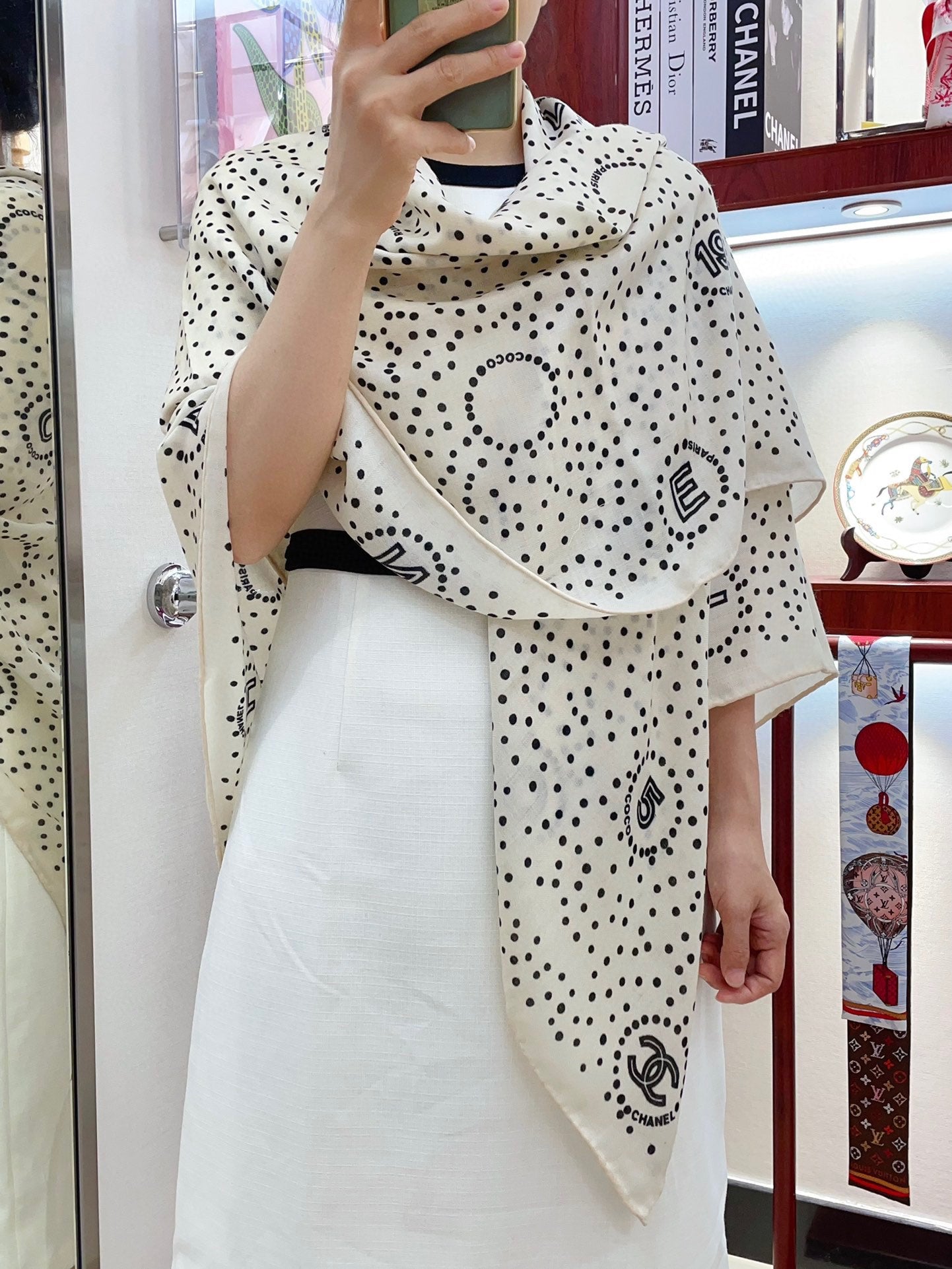 CC Square Scarf 140 CM In White Black Polka Dot Cashmere Silk 337146