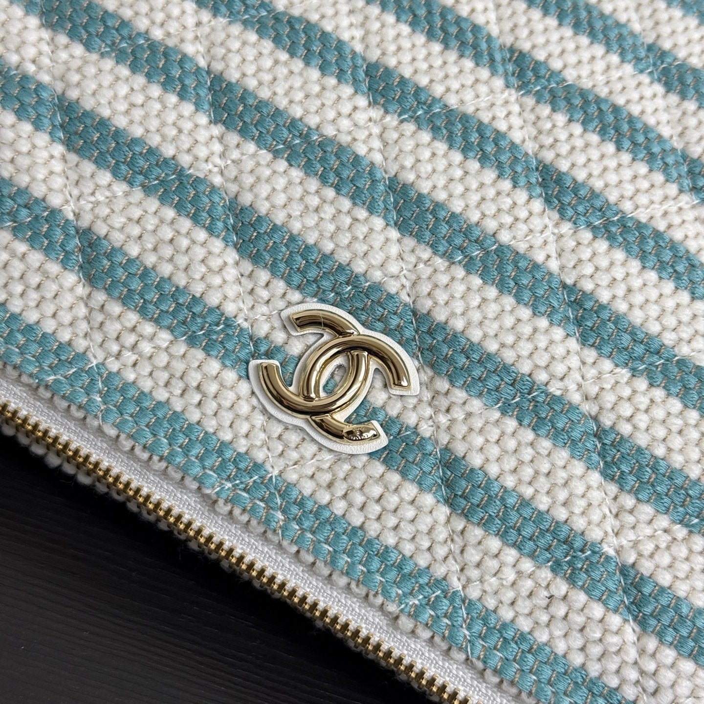Chanel 26 Woven Clutch 19 White Light Blue Canvas