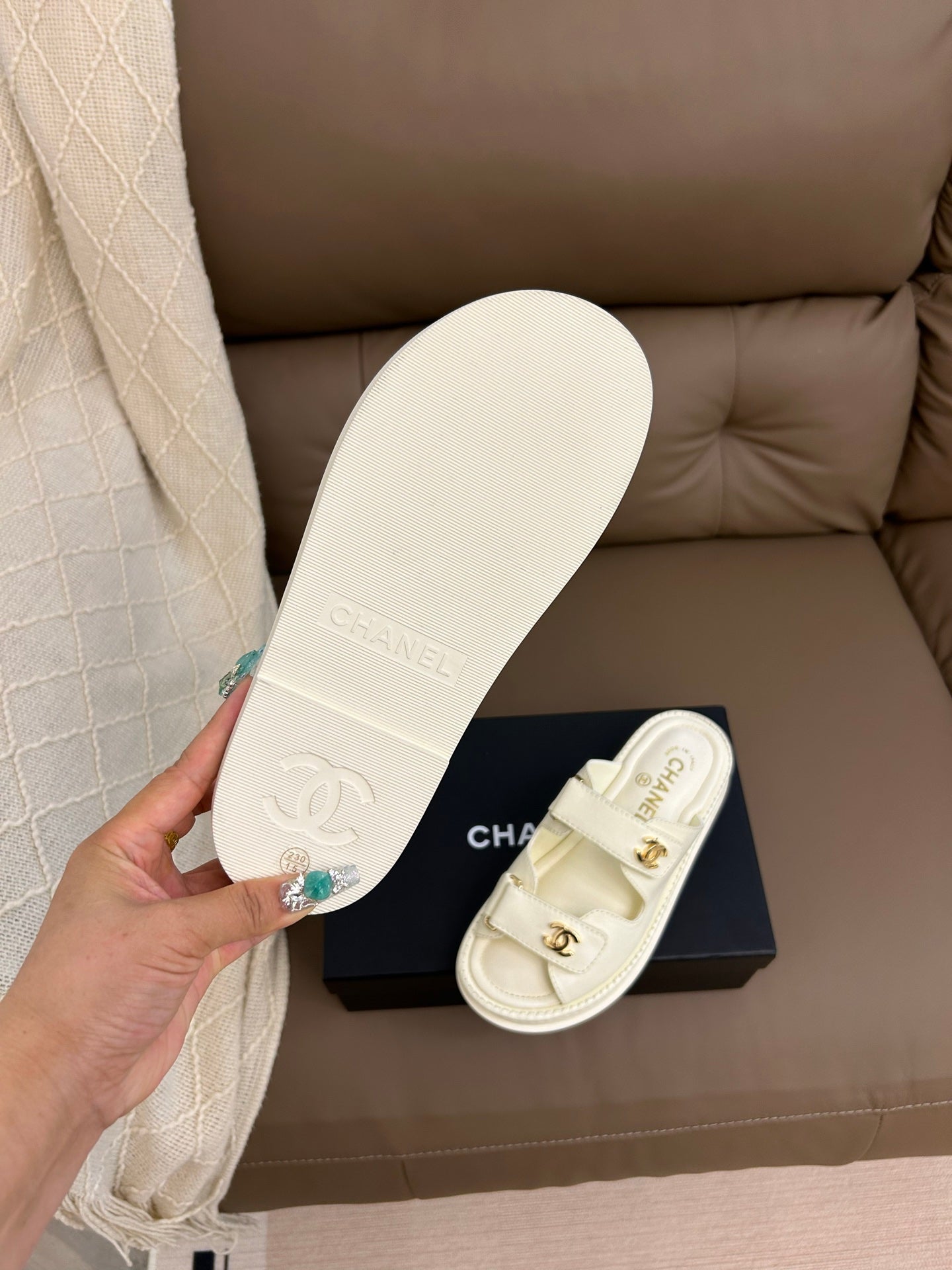 Chanel 2026 Slipper Women's Open Sandals Leather 779323