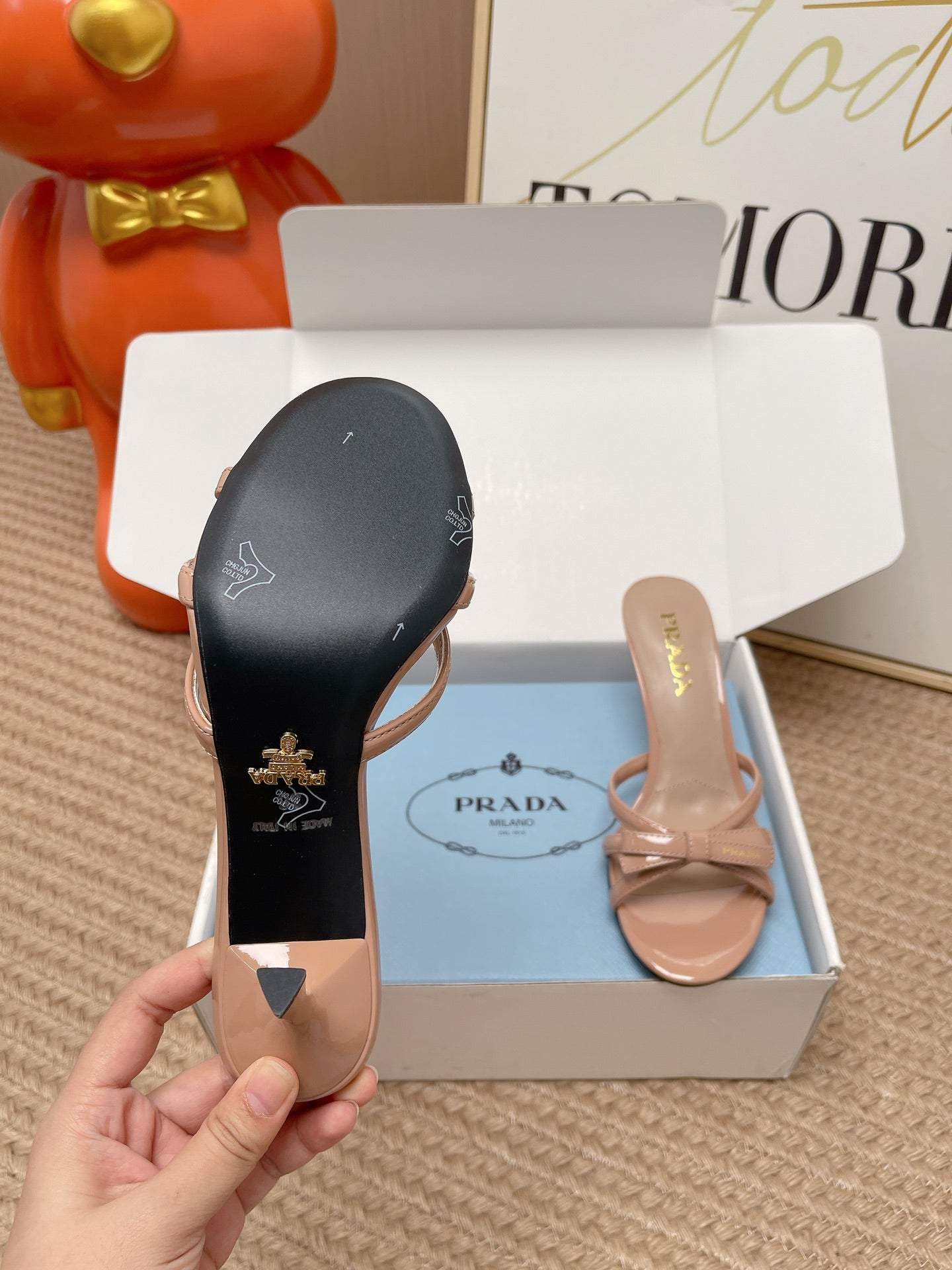 Prada 2026 Sandal 75mm Glossy Leather 854427