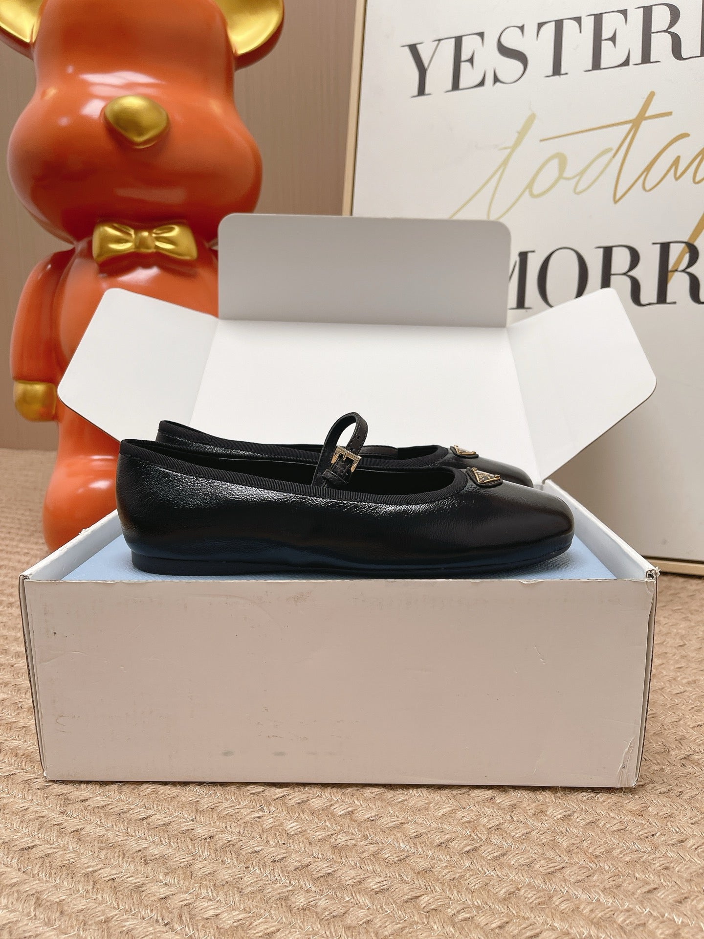 Prada 2026 Ballet Flat Black Glossy Leather 854605