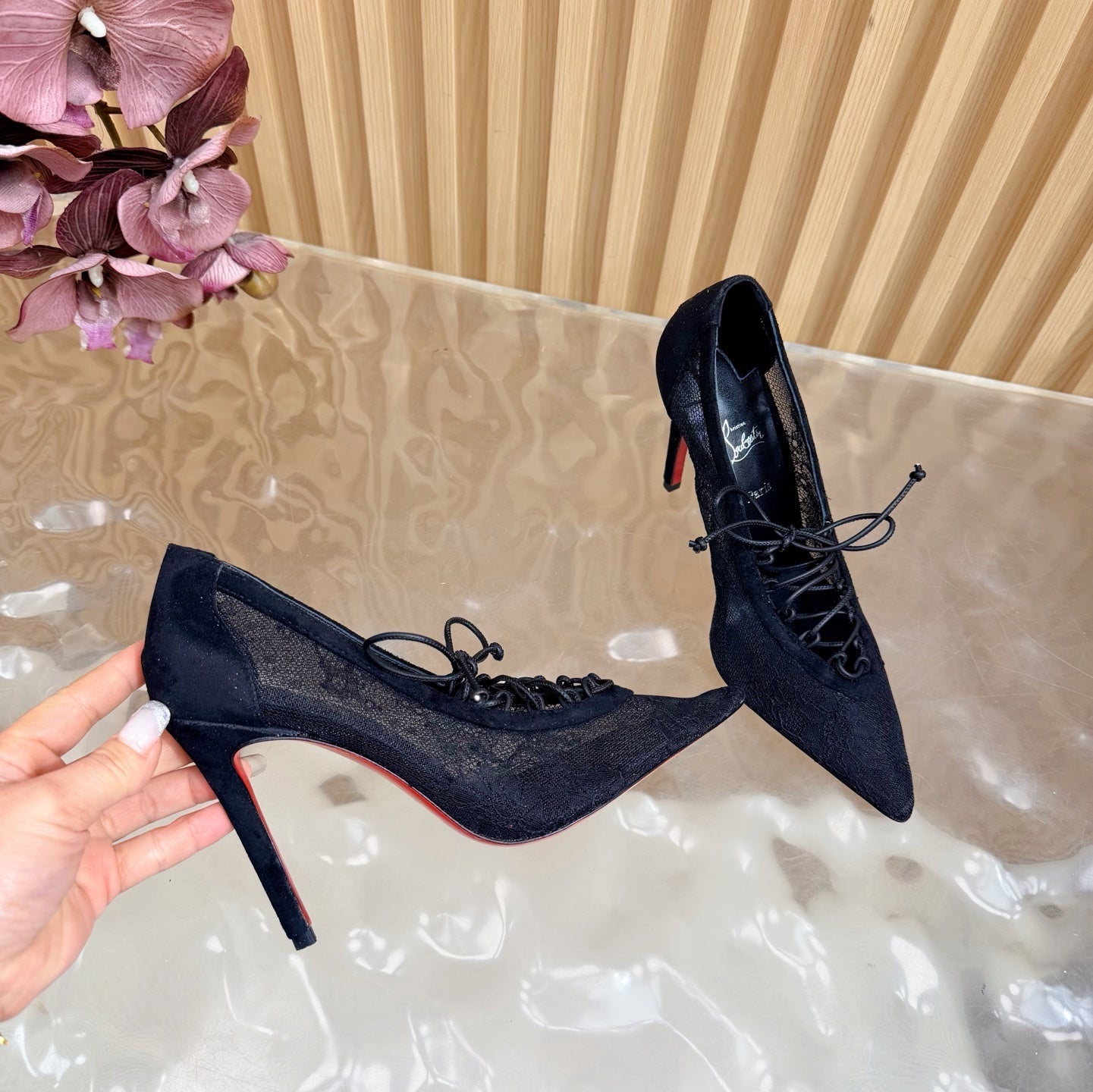Christian Louboutin 2026 KM Lace 100mm Pumps Floral Lace Suede 698243