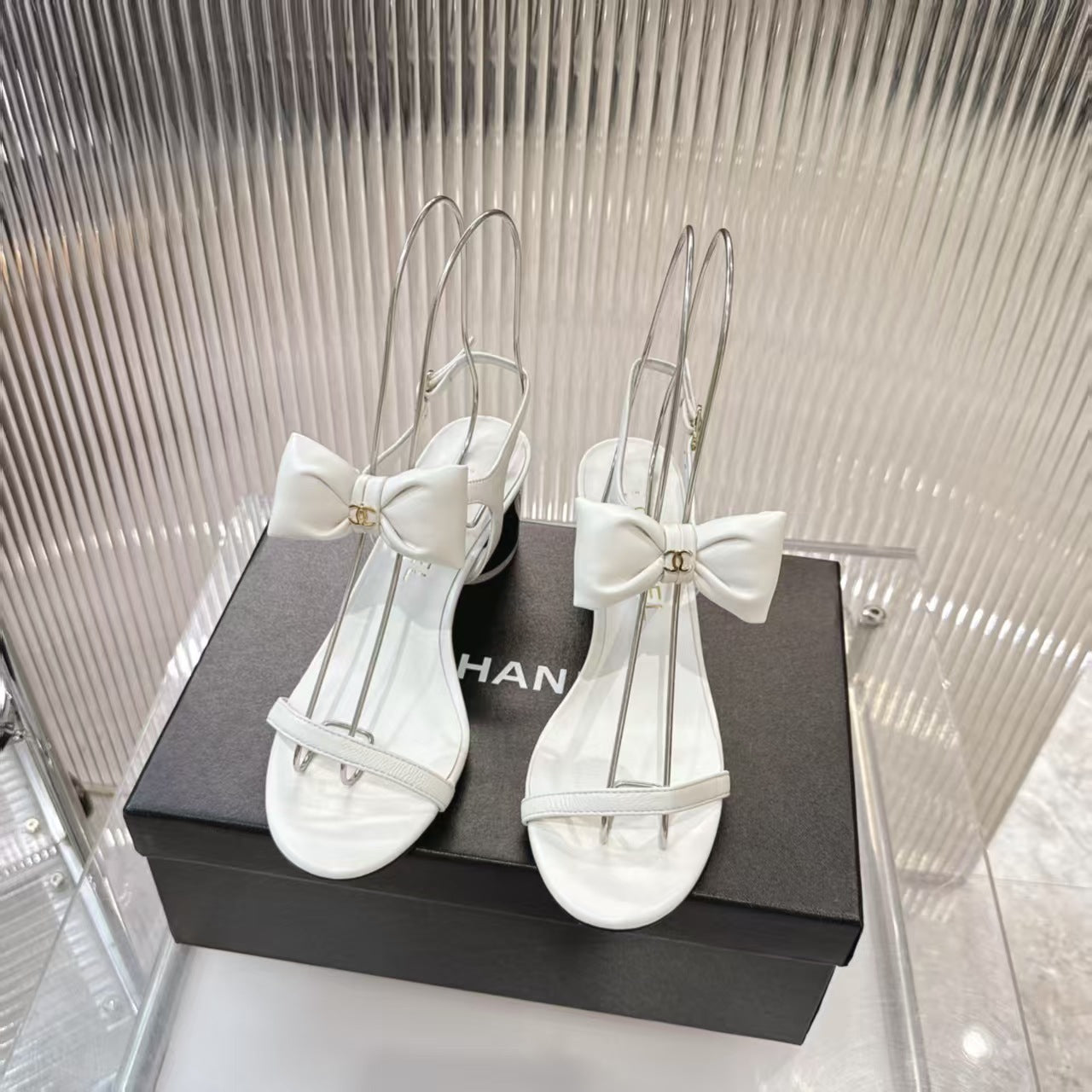 Chanel 2026 Bow-Accented Sandals Block Heel 55mm Sheepskin Leather 791153