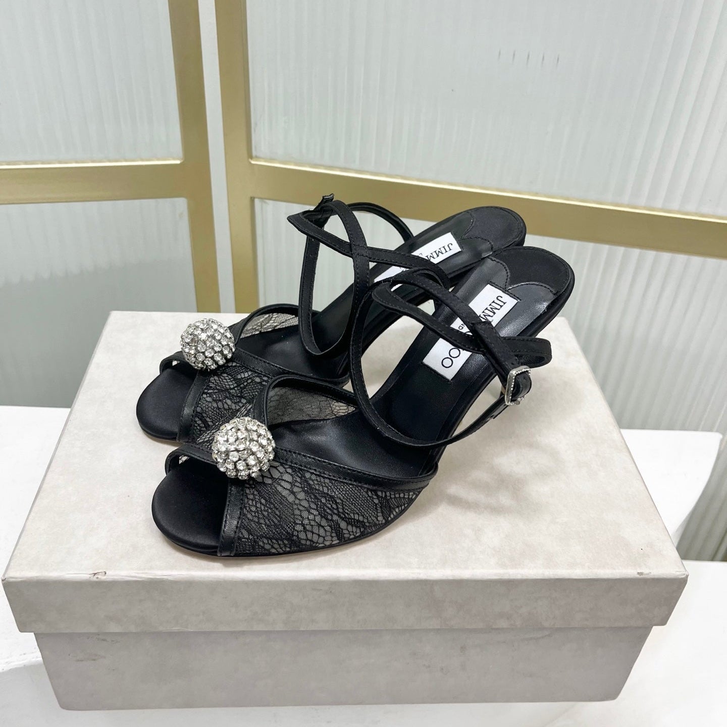 Jimmy 26s Peep-Toe High Heels  85 Black Lace Sheepskin 605973