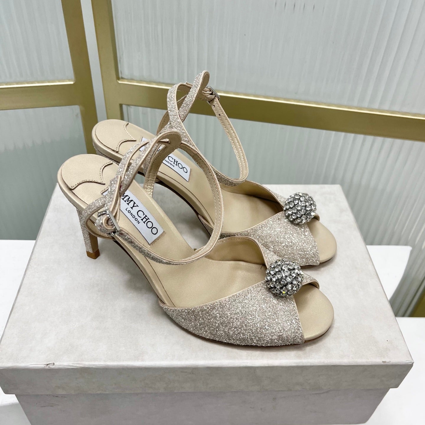 Jimmy 26s Peep-Toe High Heels  85 Beige Lace Sheepskin 605976