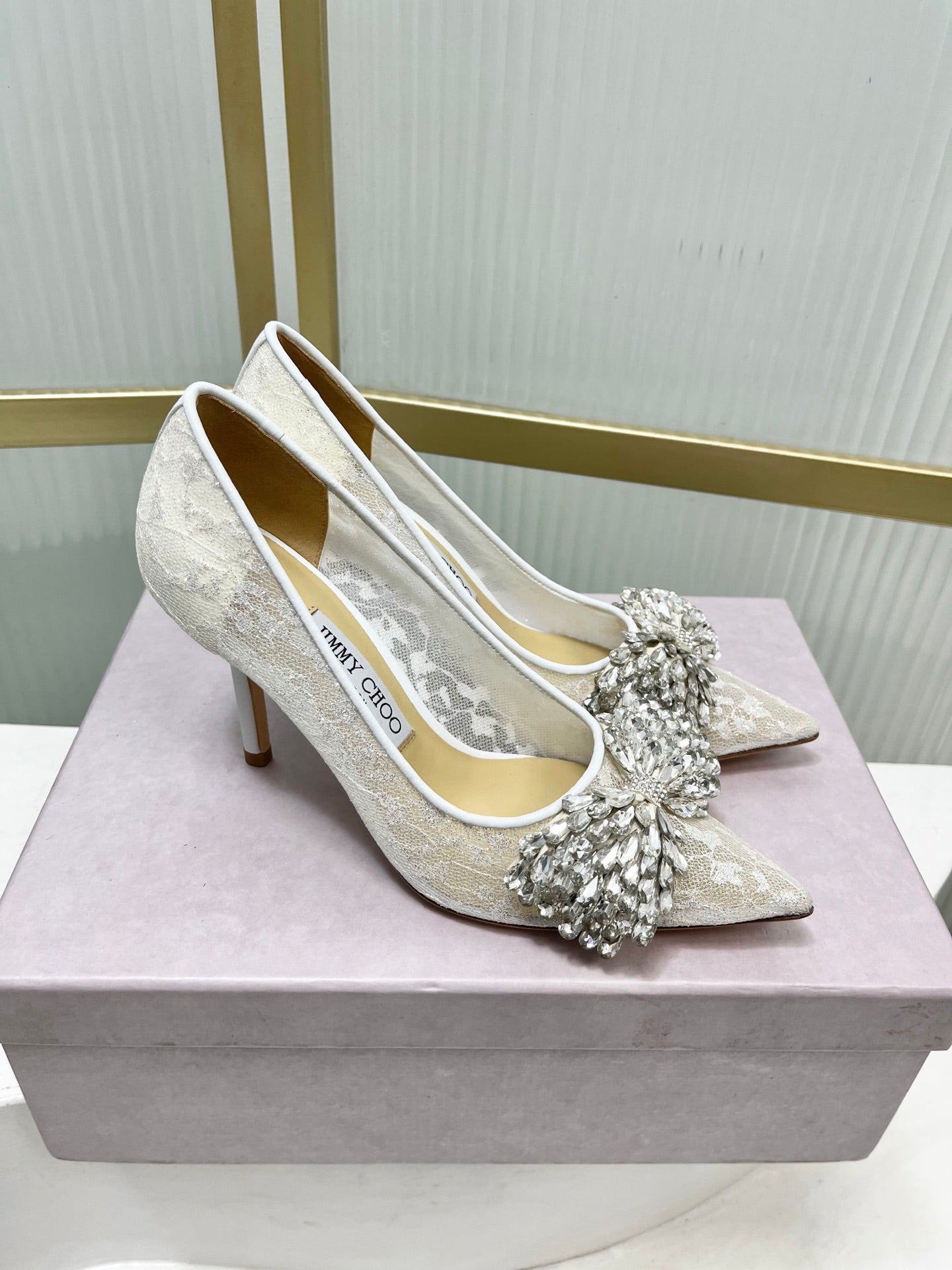 Jimmy 26s High Heels 85 White Imported Lace Sheepskin 605985
