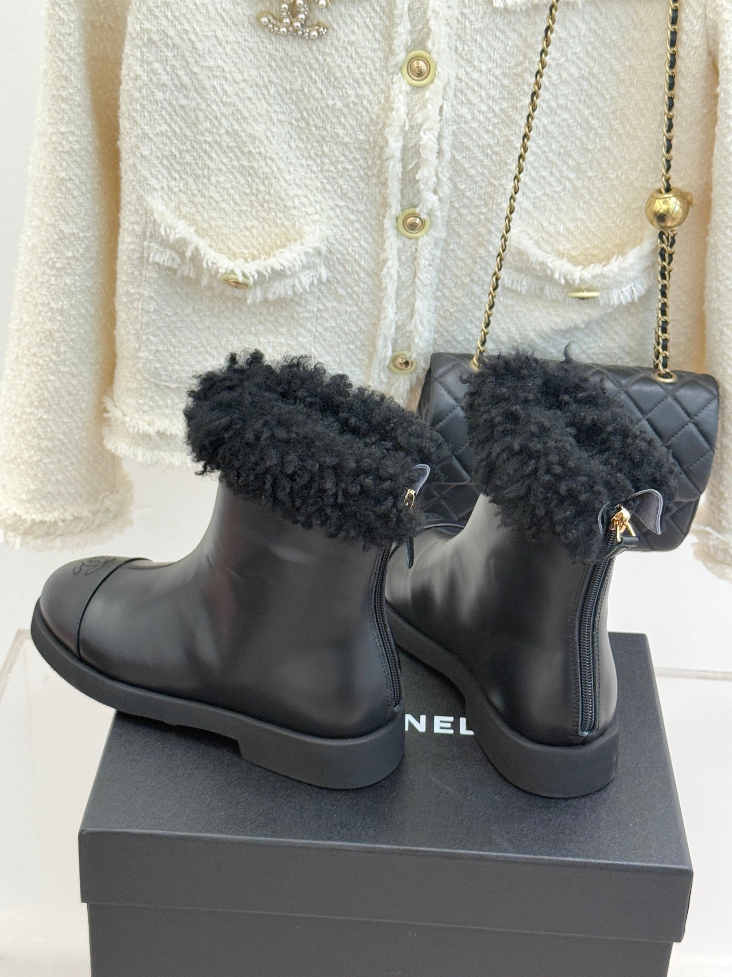 CC 25s Ankle Boots Black Leather Wool 512071