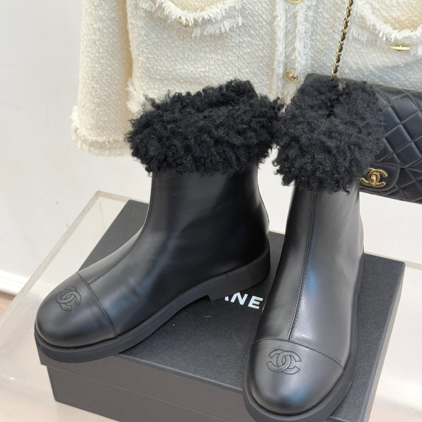 CC 25s Ankle Boots Black Leather Wool 512071