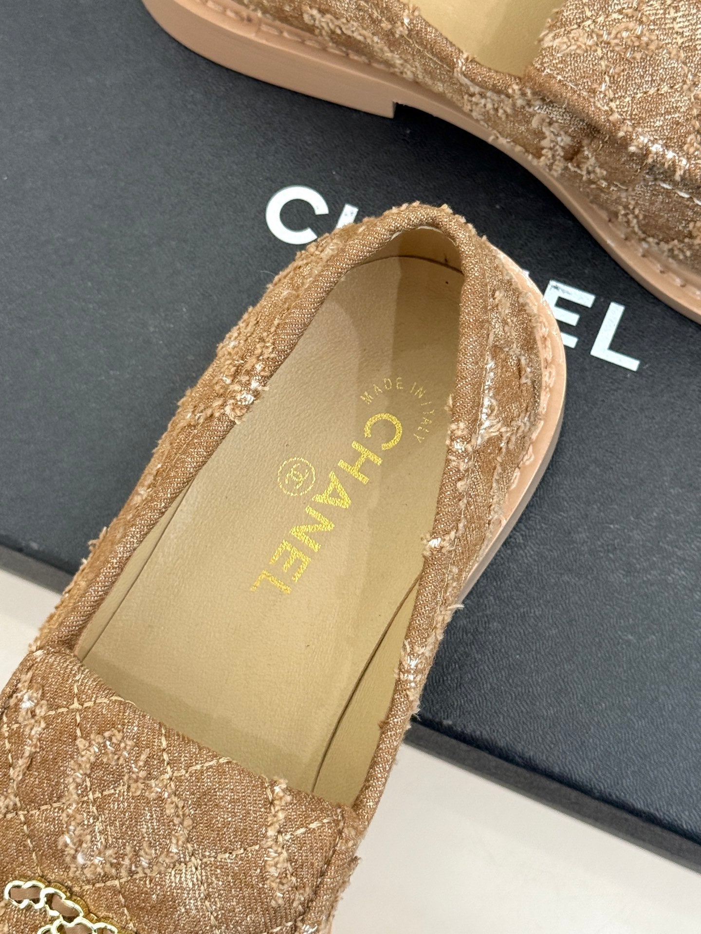 Chanel 2026 Double C High-Heeled Loafers Tweed Sheepskin 826098