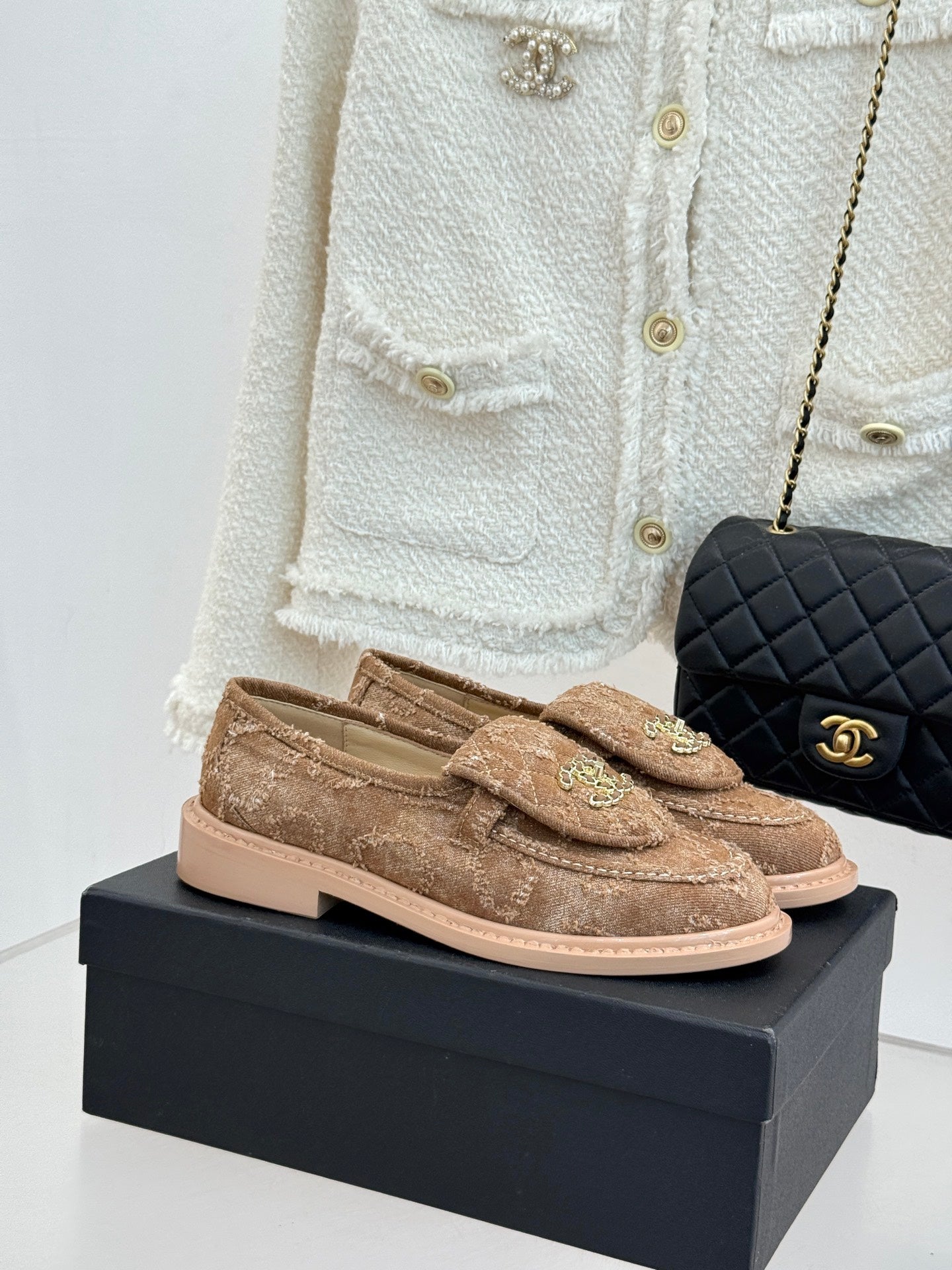 Chanel 2026 Double C High-Heeled Loafers Tweed Sheepskin 826098