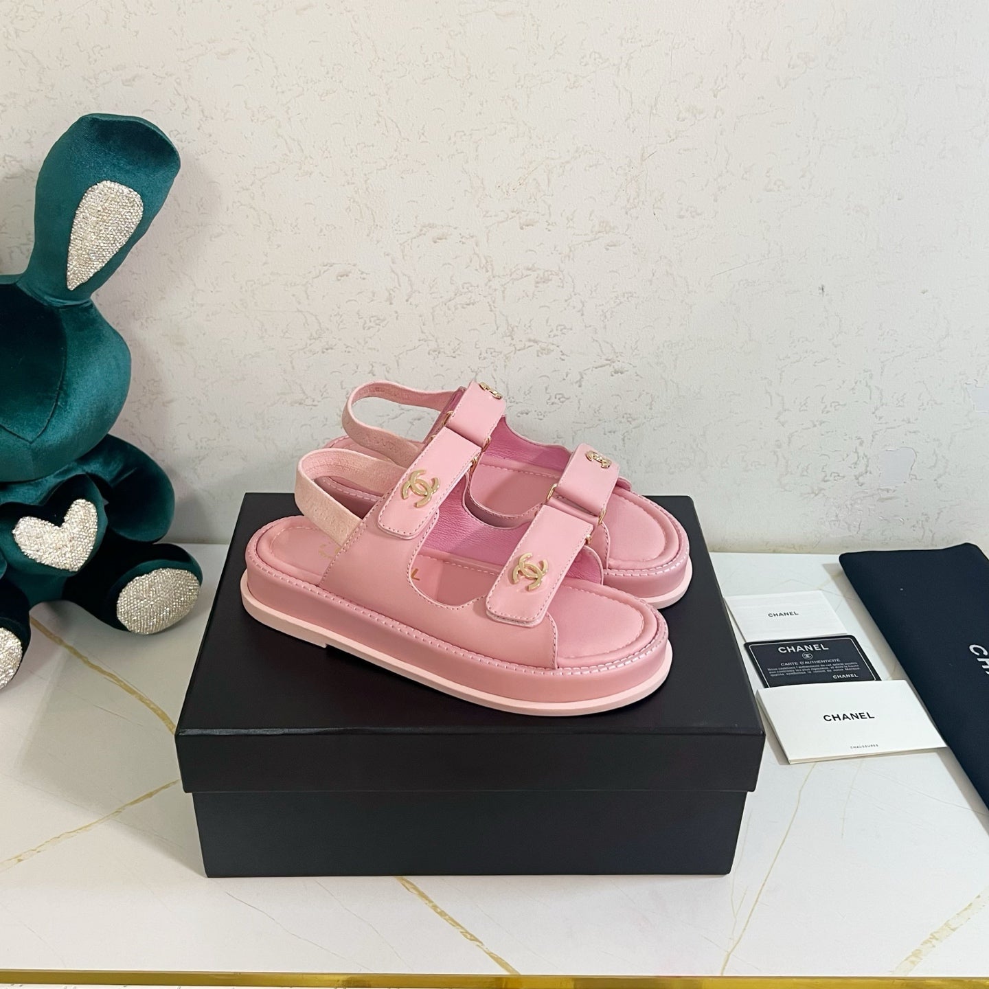 Chanel 2026 Velcro Sandals CC Logo Details Cowhide Leather 779367