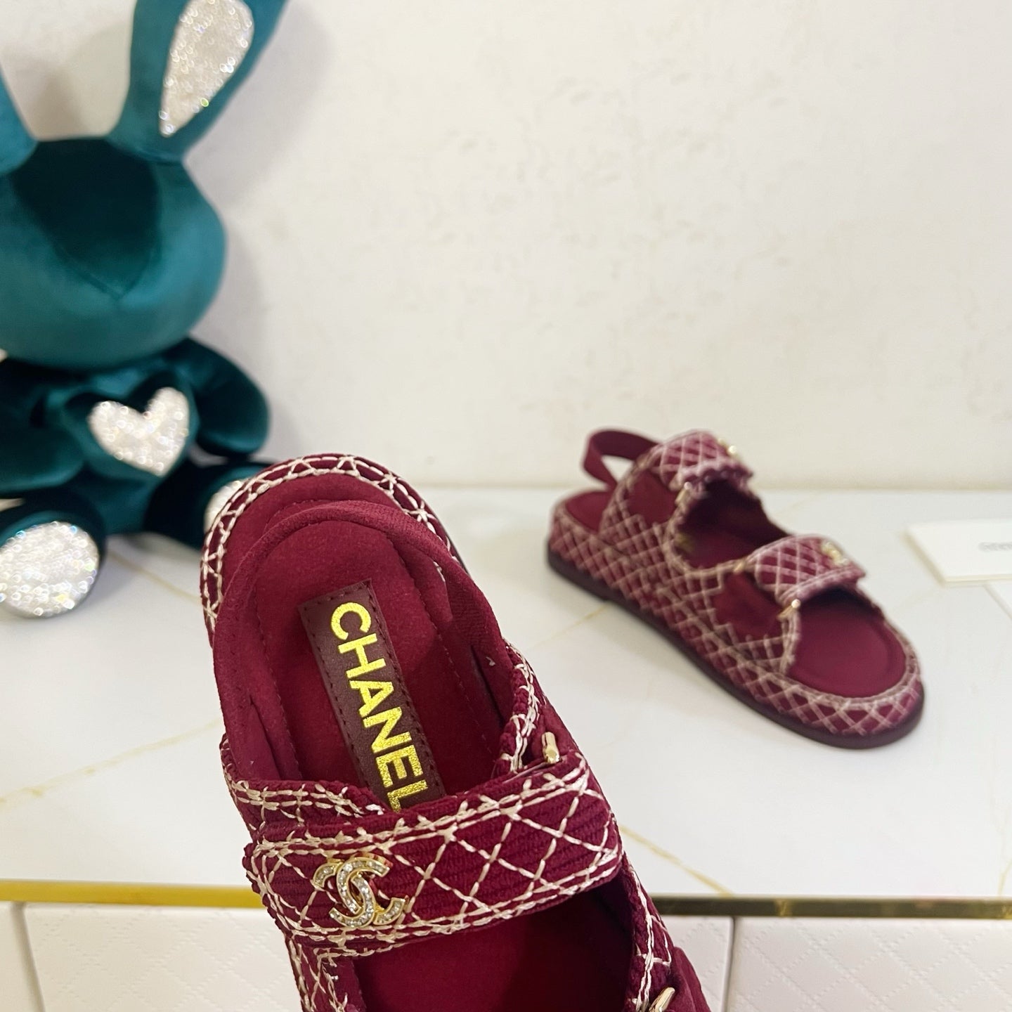 Chanel 2026 Velcro Sandals CC Logo Details Tweed Sheepskin 779368