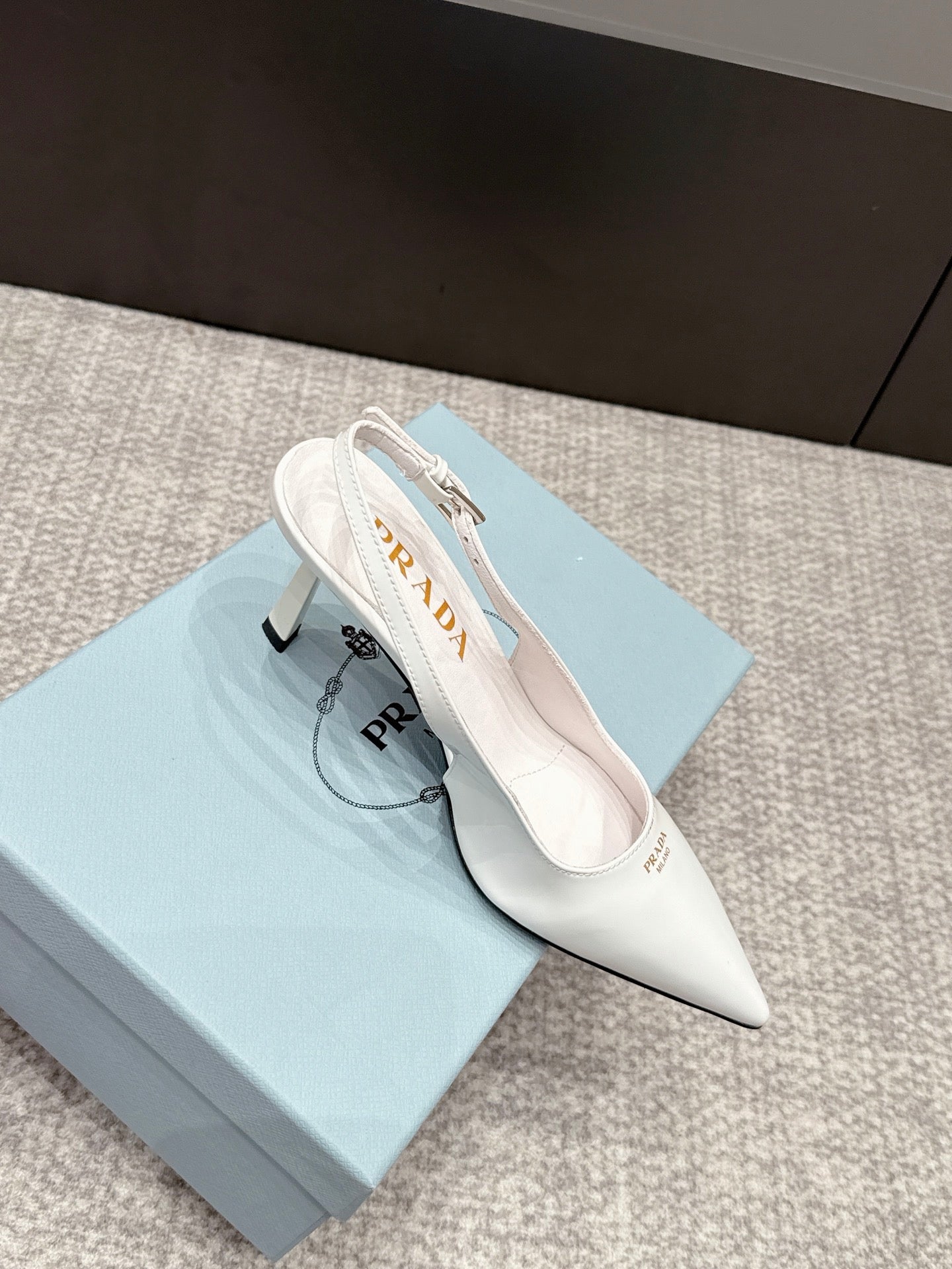 Prada 2026 Slingback 75mm Leather 855685