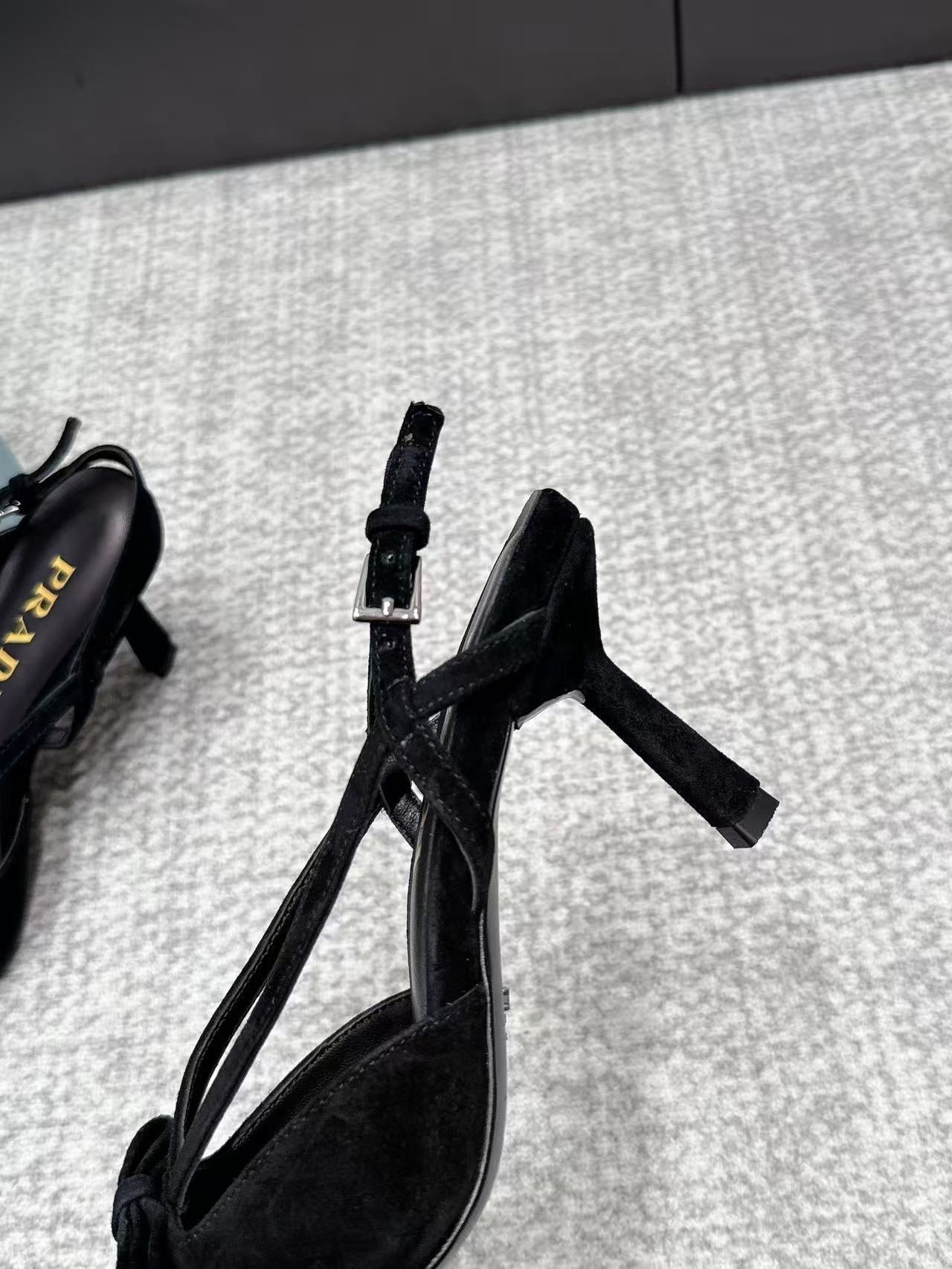 Prada 2026 Slingback 75mm Suede Lambskin 855699