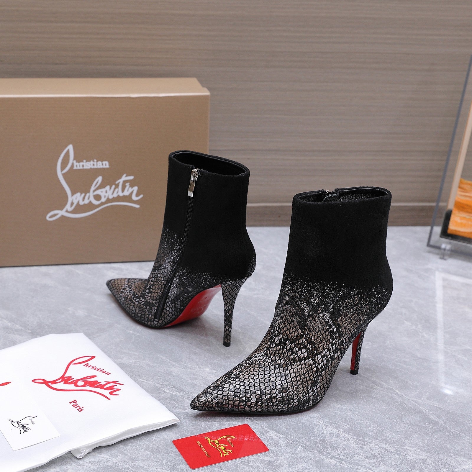 Christian Kondora Metallic Injected Boot Suede 863891