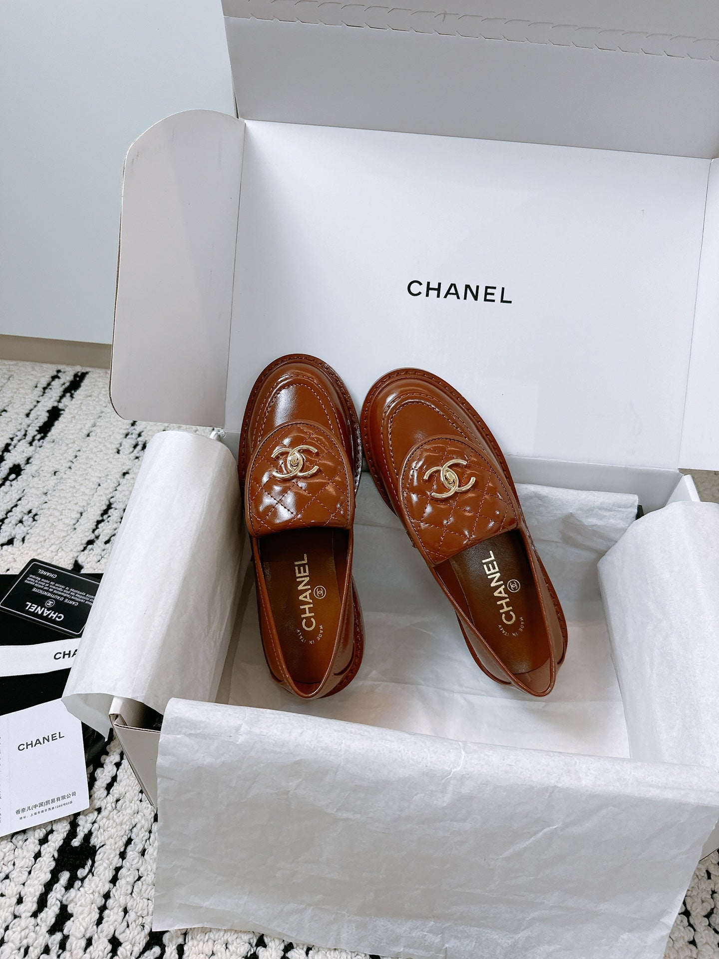 CC Moccasins 25mm In Caramel Glossy Lambskin  144647