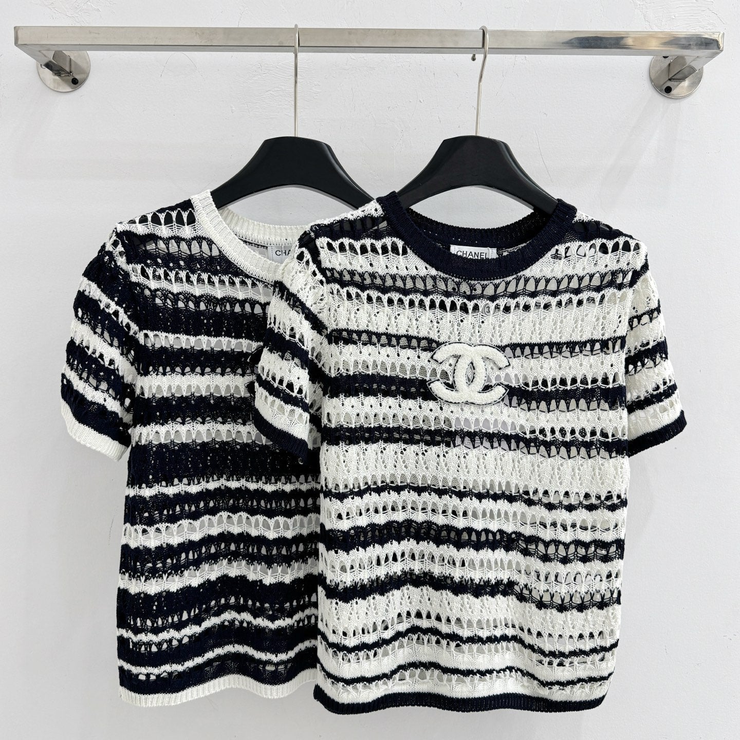 Chanel 2026 Black and White Striped Hollow-Out Knit Short-Sleeve Top Wool 330993