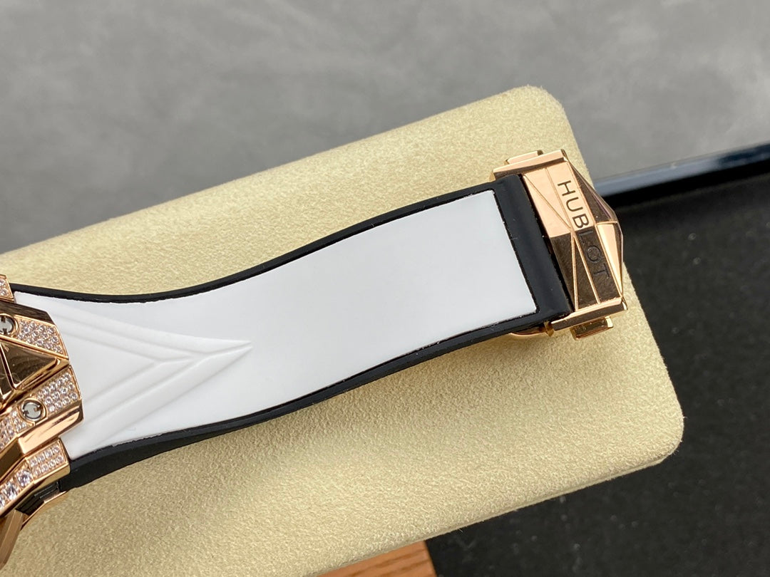 Hublot Big Bang Sang Bleu II Rose Gold White Pavé 45mm Watch