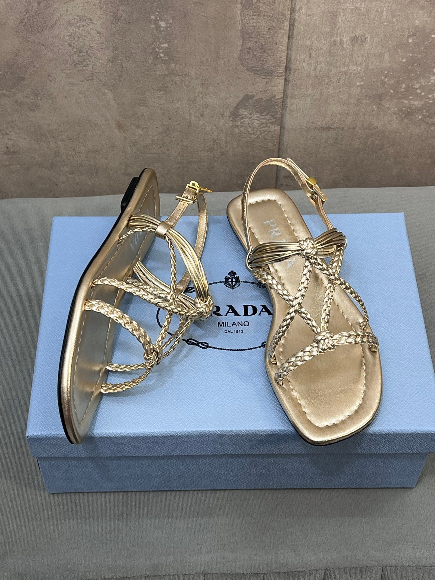 Prada 2026 Sandal Lambskin 856766