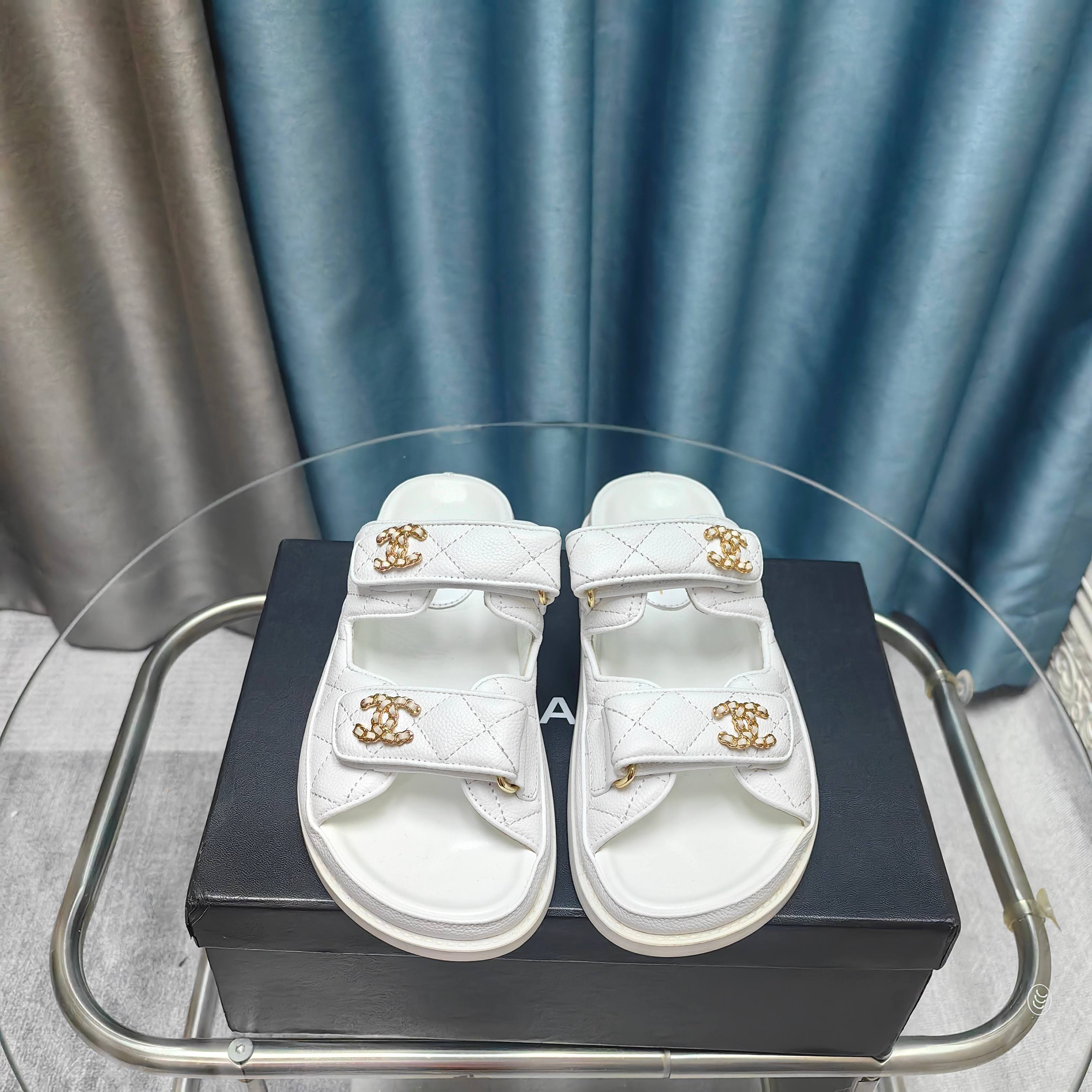 CC 25C Dad Mule Grained Calfskin