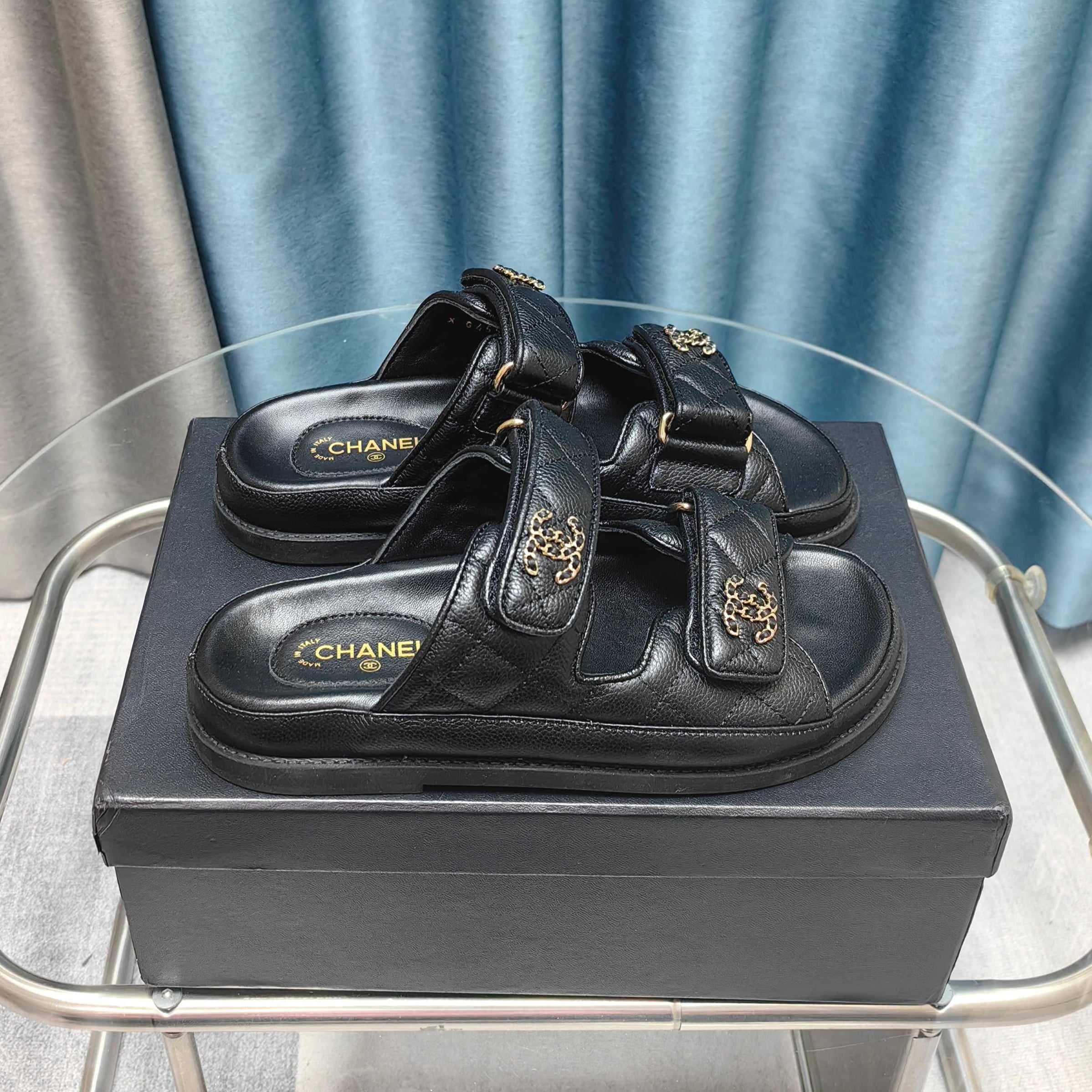 CC 25C Dad Mule Grained Calfskin