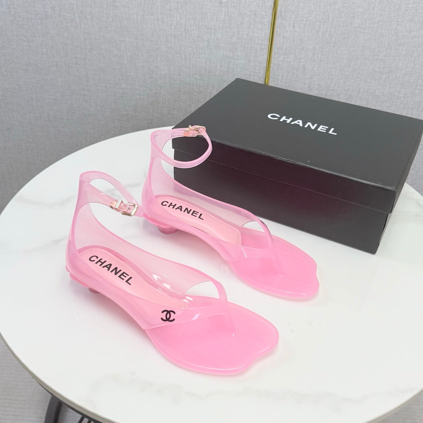 Chanel 2026 Thong Sandals CPU Crystal Lining 801673