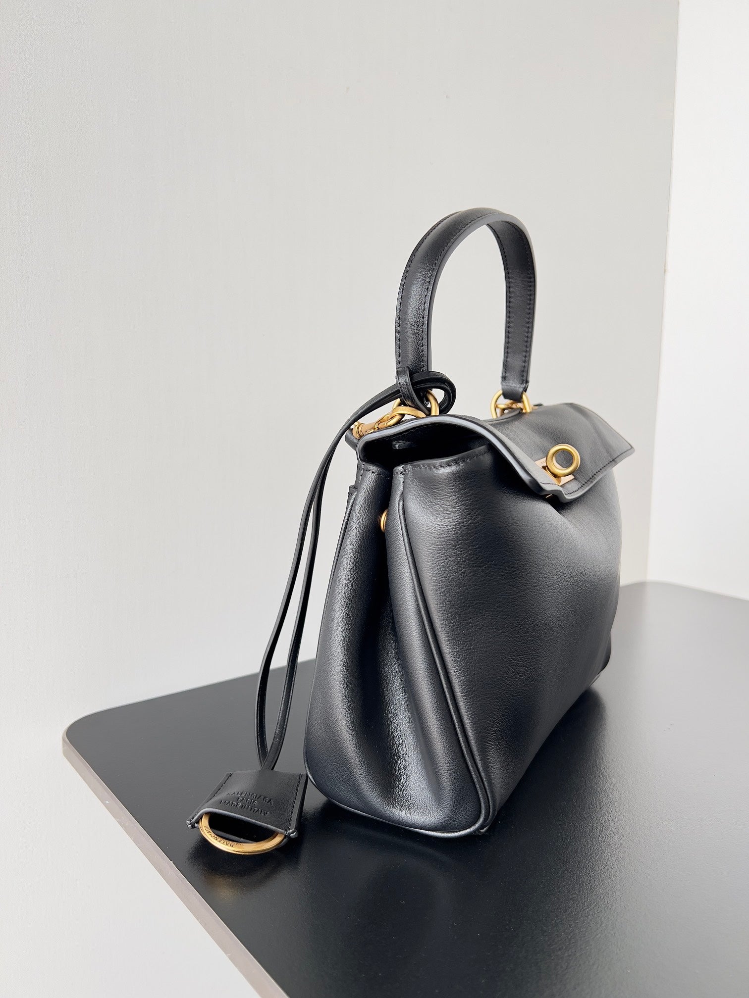 Balenciaga 2026 Rodeo Bag 22 Black Calfskin Gold Hardware 351339