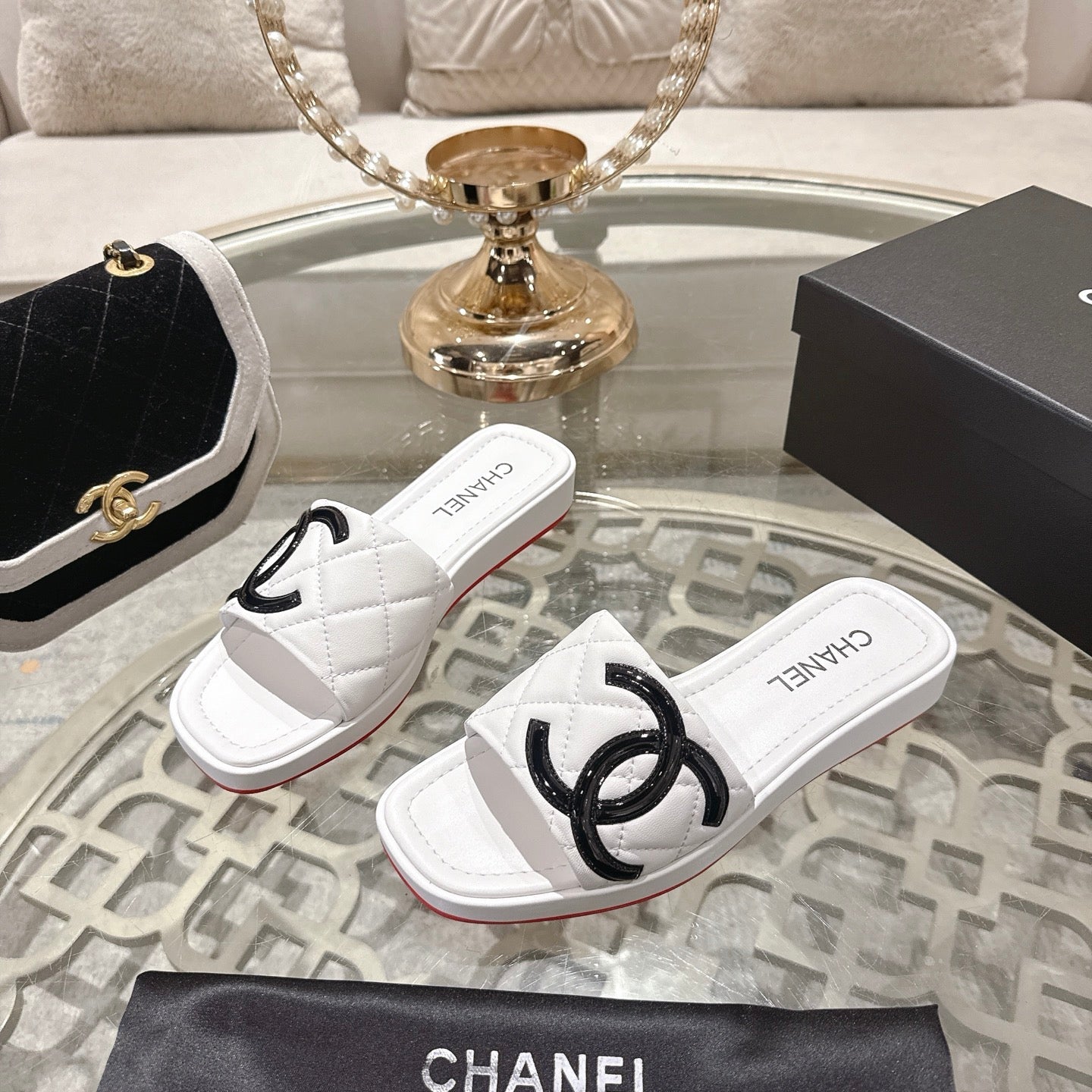 CC 26s Platform Slippers White Black  Sheepskin 627073