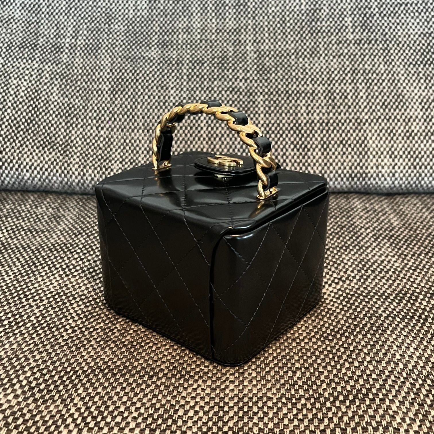Chanel 2026 Vintage Mini Square Vanity Case 11cm Patent Calfskin