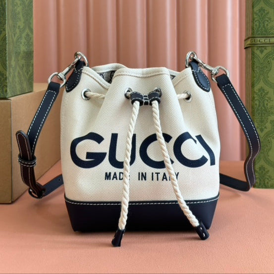 Gucci Hobo Bags