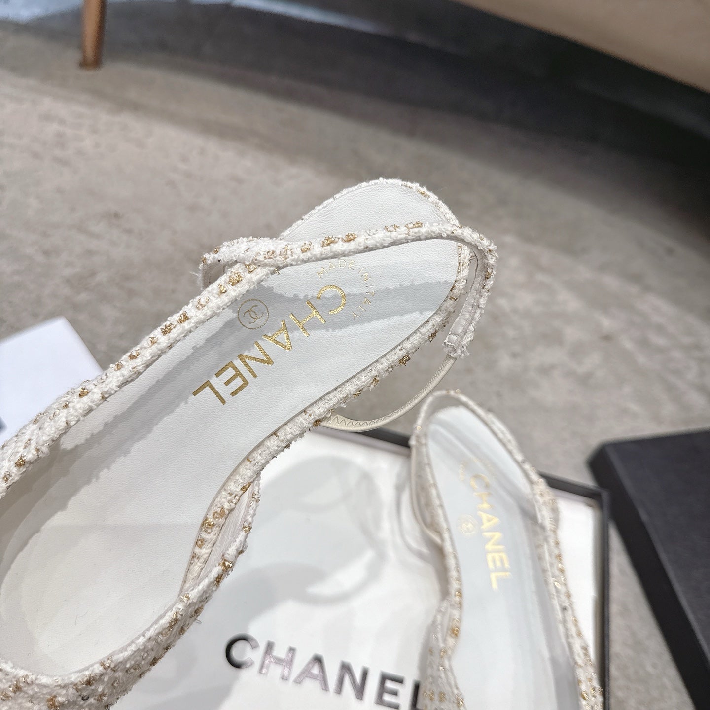 Chanel 2026 Flat Sandals Sheepskin 826287