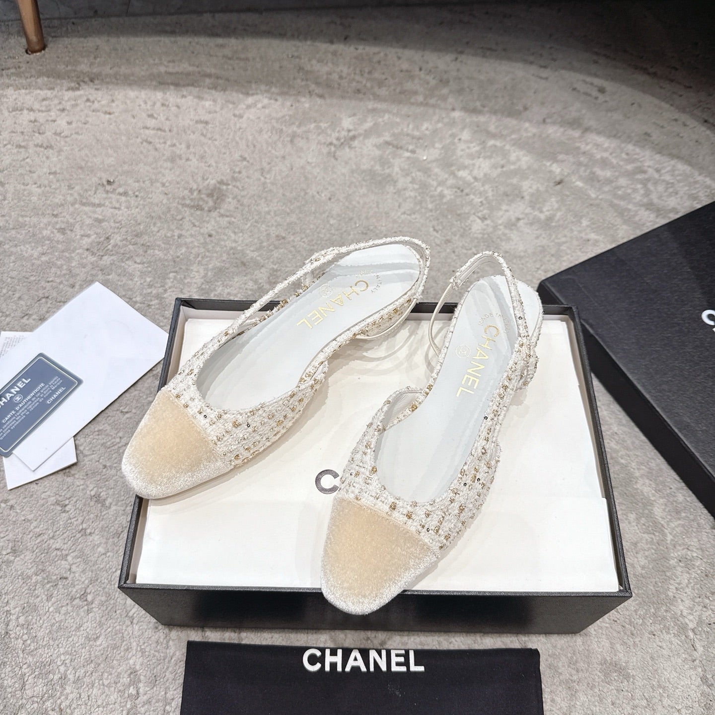 Chanel 2026 Flat Sandals Sheepskin 826287