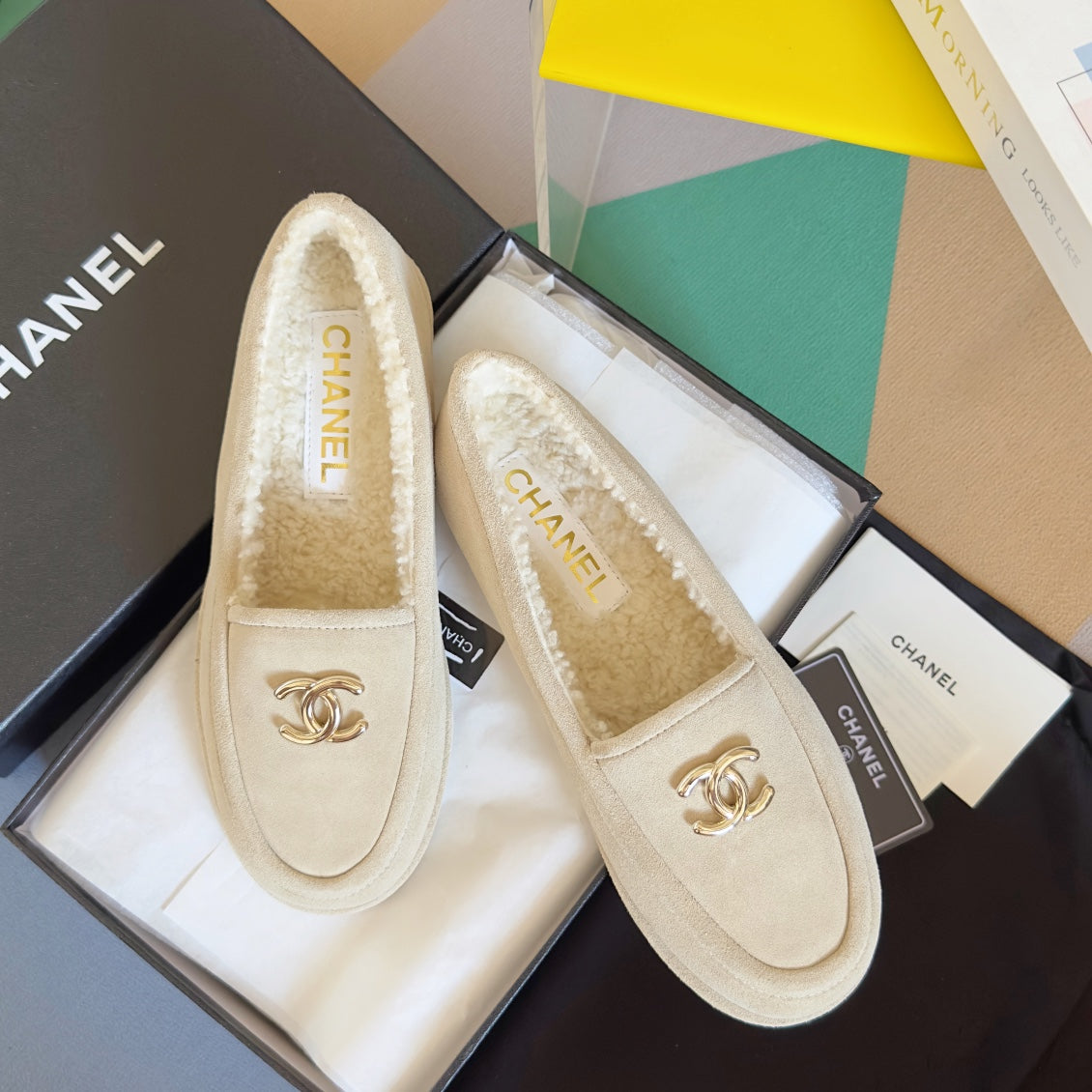 CC Moccasins 15mm White Suede