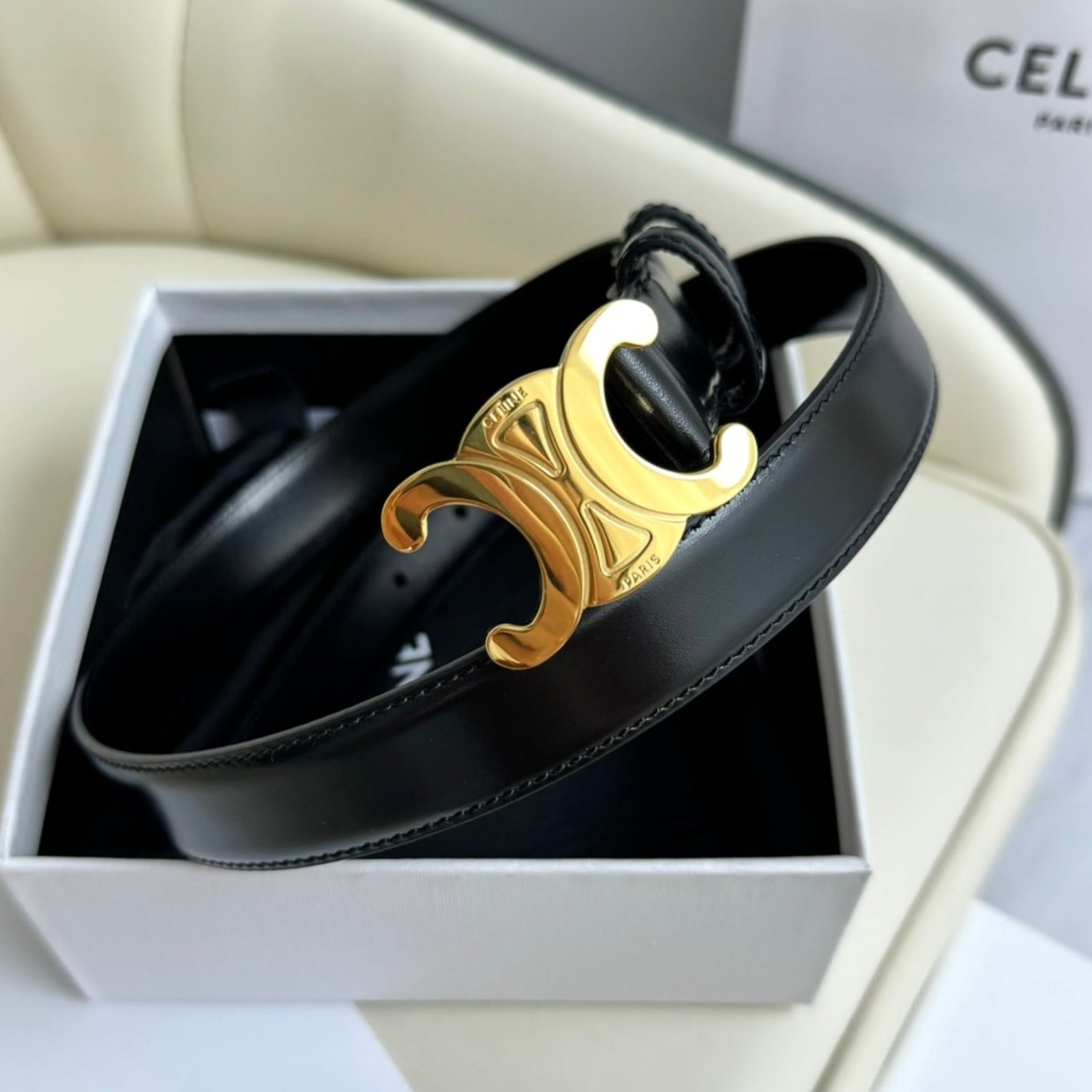 MEDIUM TRIOMPHE BELT 25MM LEATHER GOLD HARDWARE