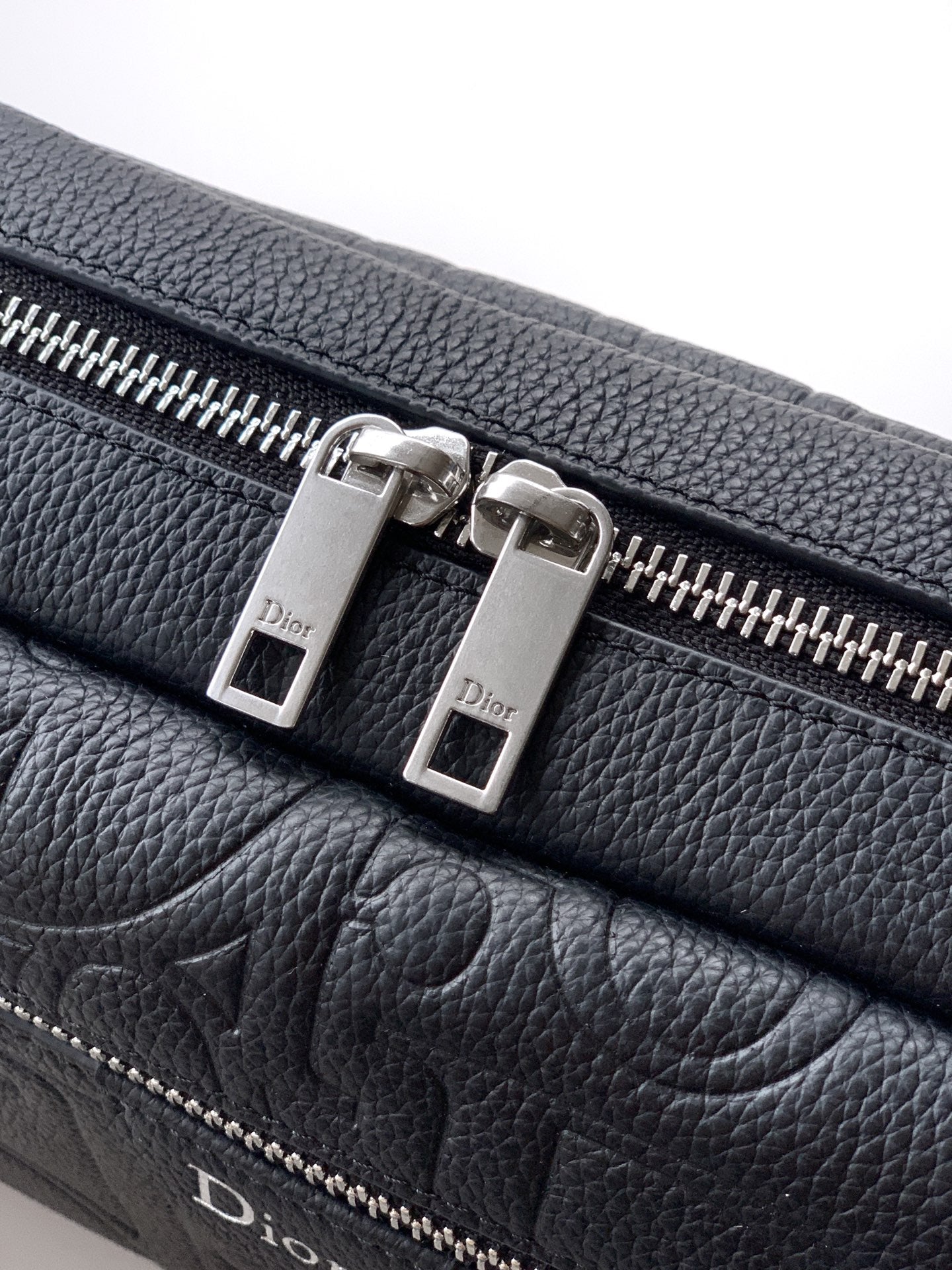 Dior 2026 Rider Zip-Up Messenger Bag 23cm Fabric And Grained Leather