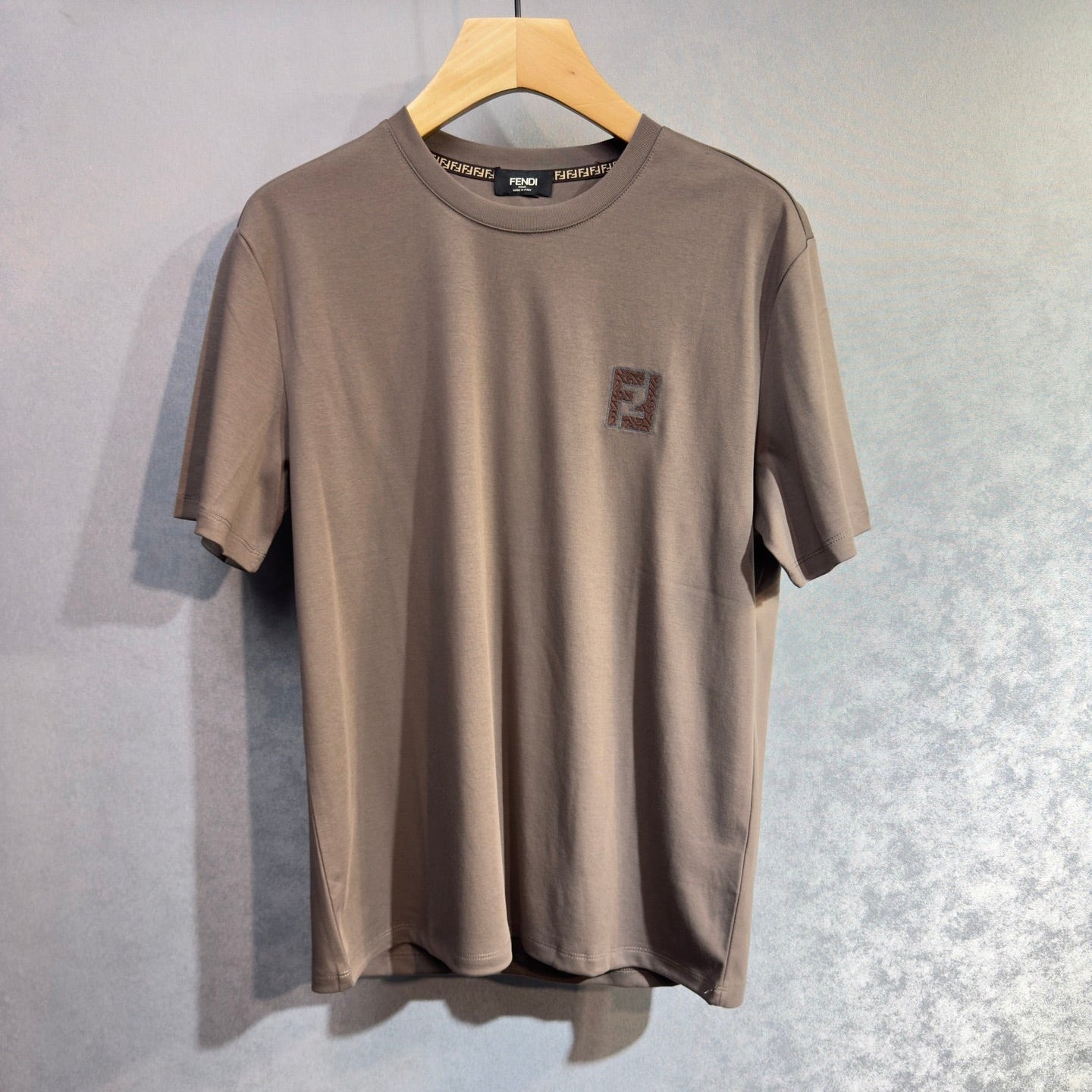 Fendi 2026 Men's Short-Sleeve T-Shirt Brown Cotton 737223