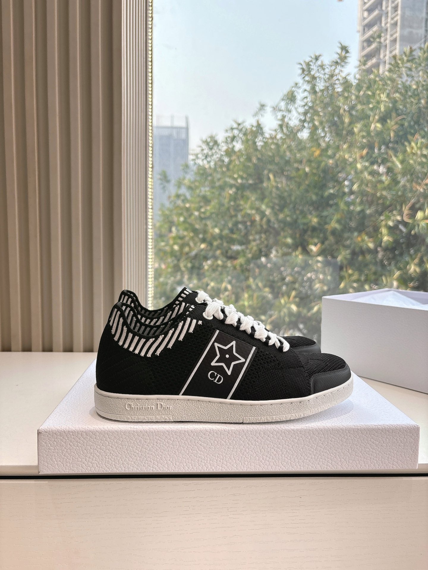 CD 26s Sneaker Black Cowhide 648335